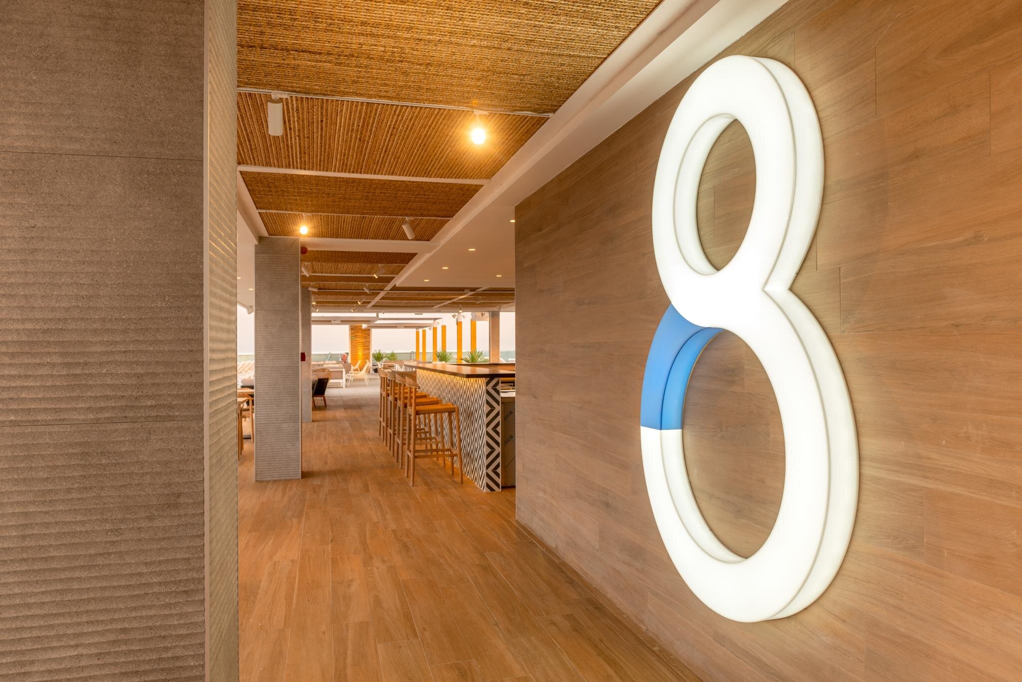 L’Azure HotelS 5
