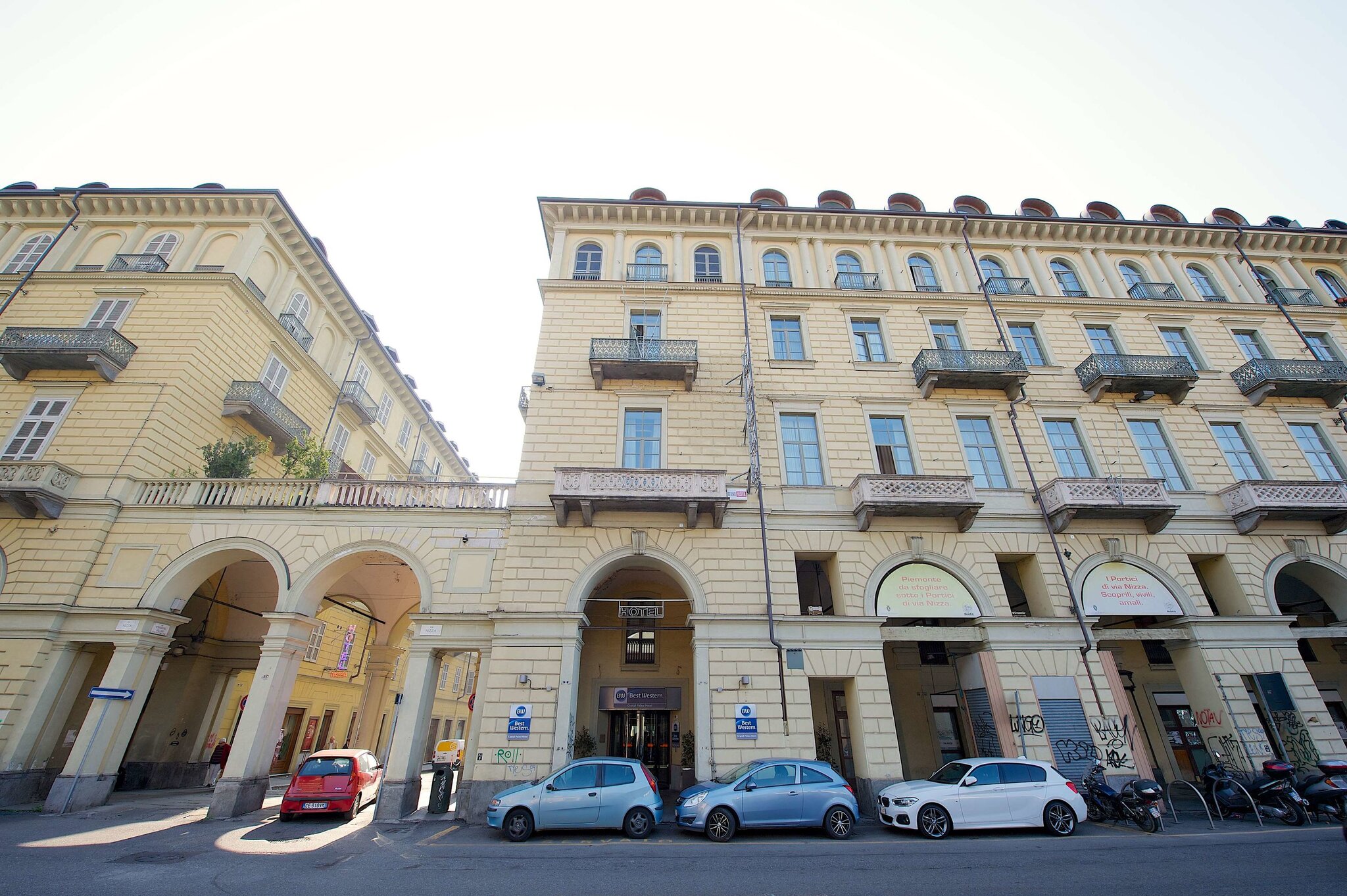 Best Western Crystal Palace Hotel 4