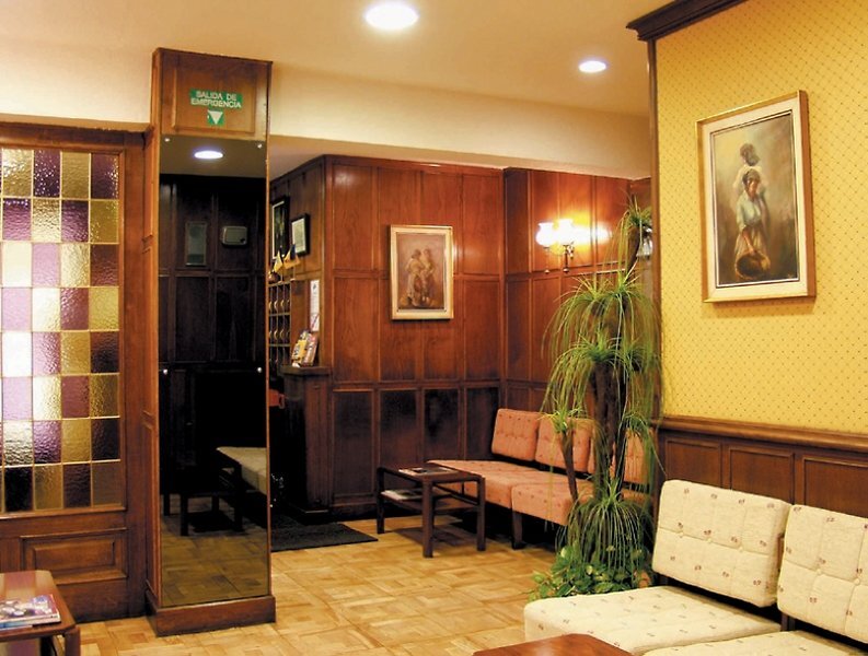 Hotel Castellano I 4