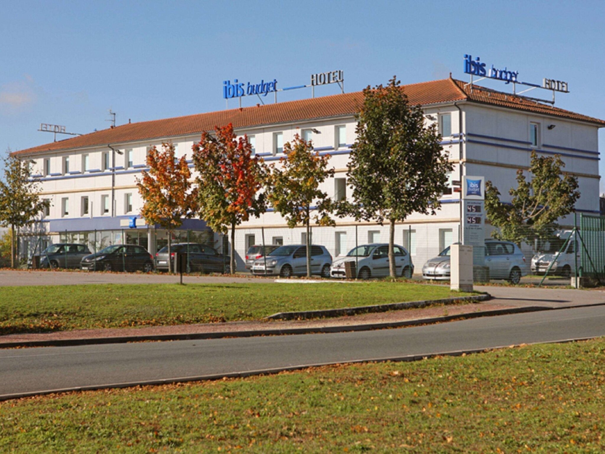 Hôtel Ibis Budget Poitiers Nord Futuroscope 5