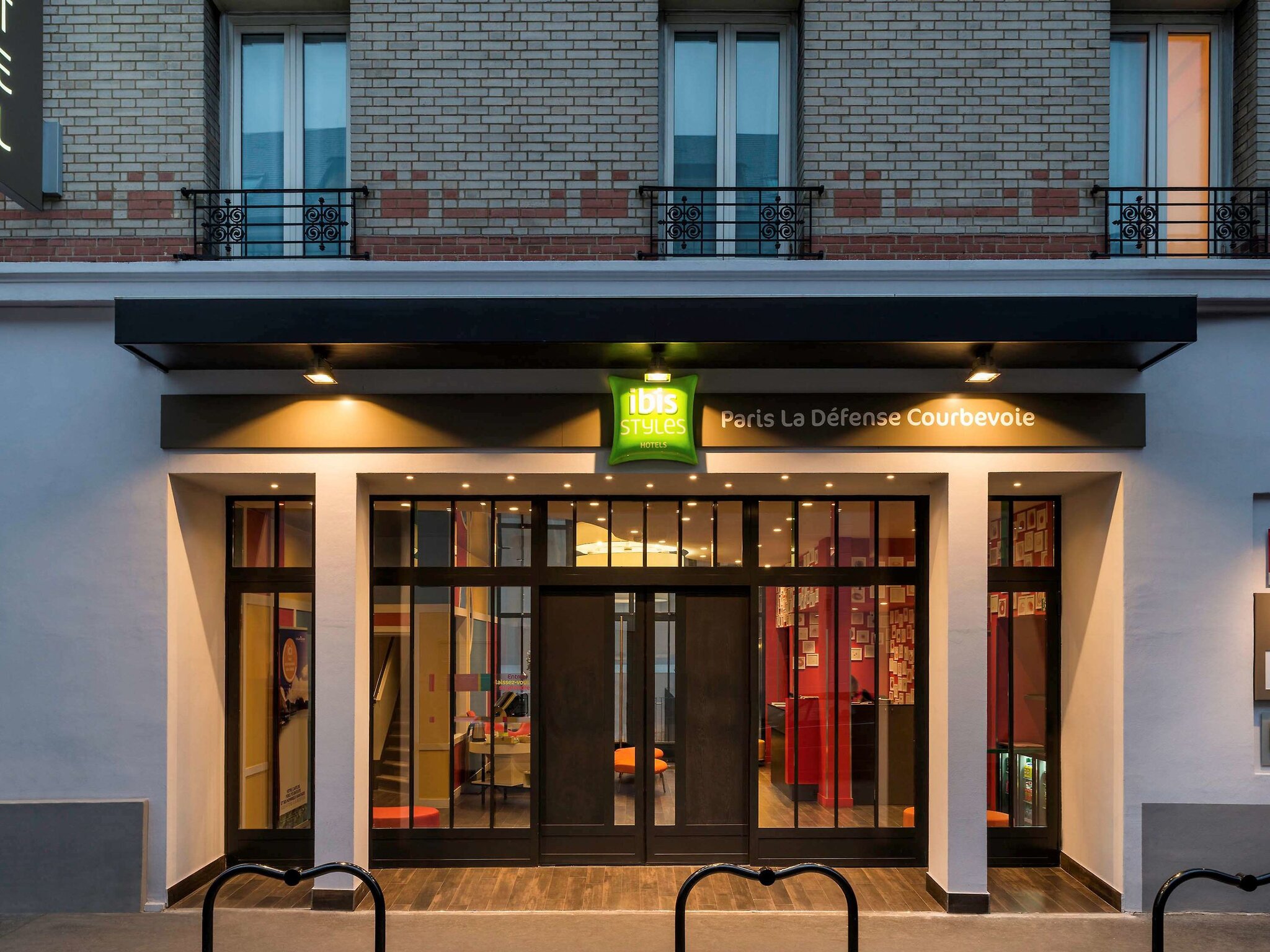 Ibis styles Paris la Défense Courbevoie 4