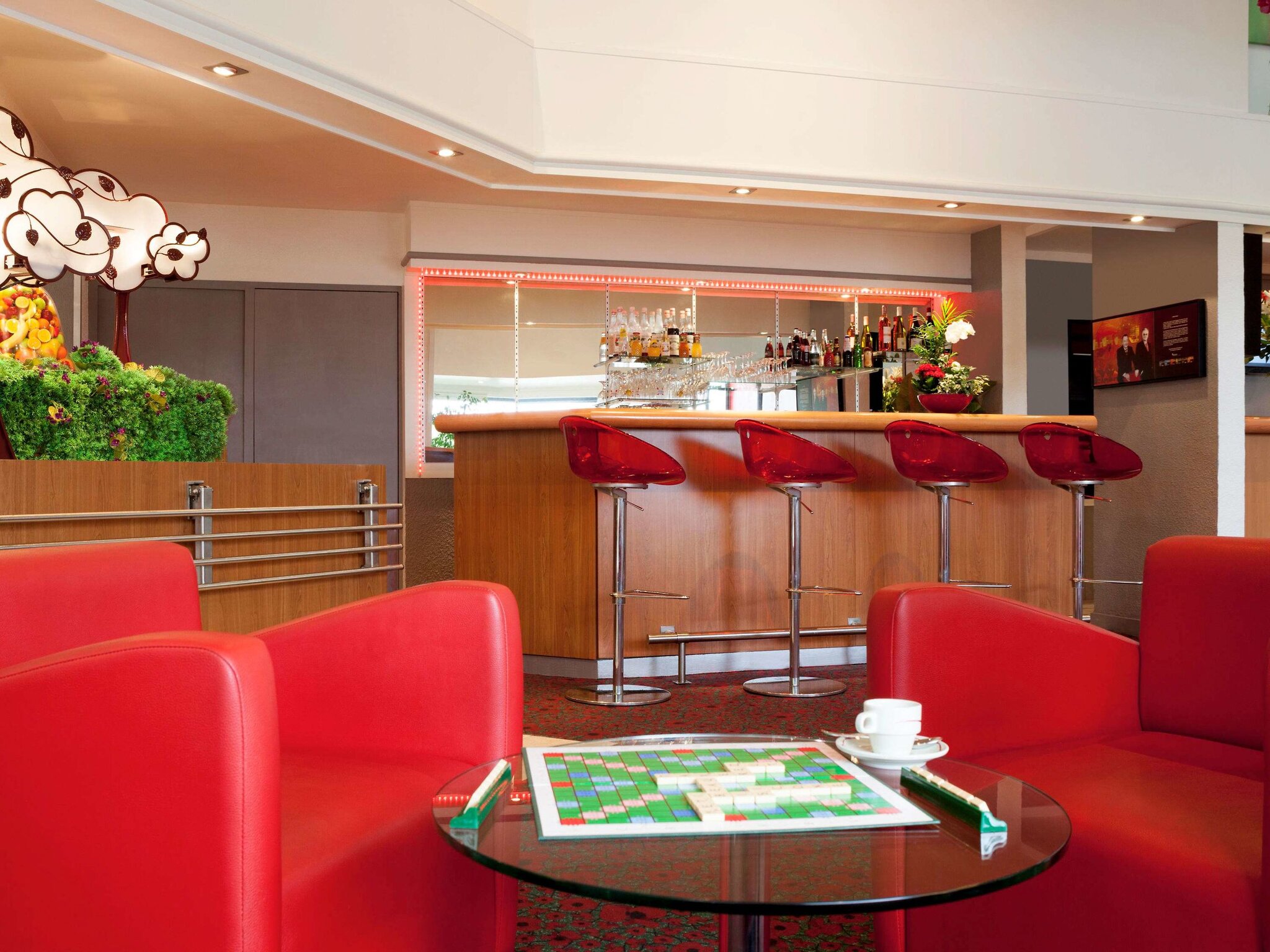 Ibis Nemours 5