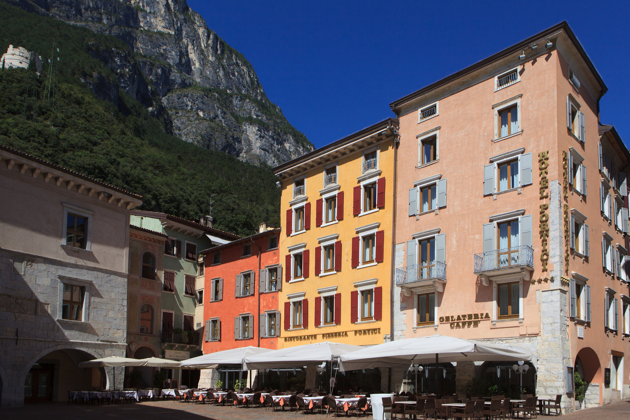 Hotel Portici Romantik & Wellness