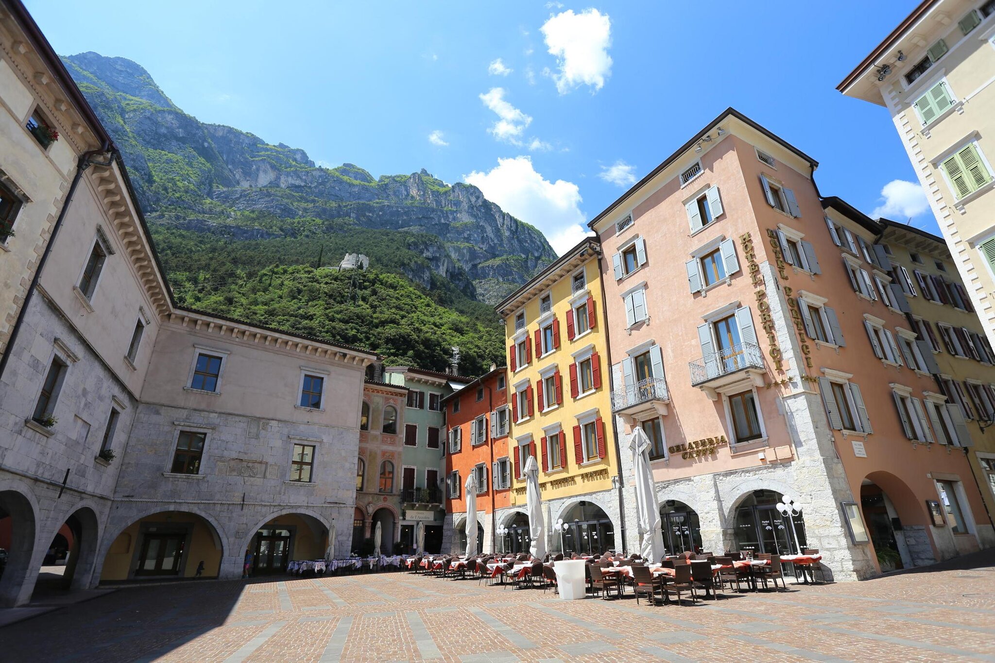 Hotel Portici Romantik & Wellness 5