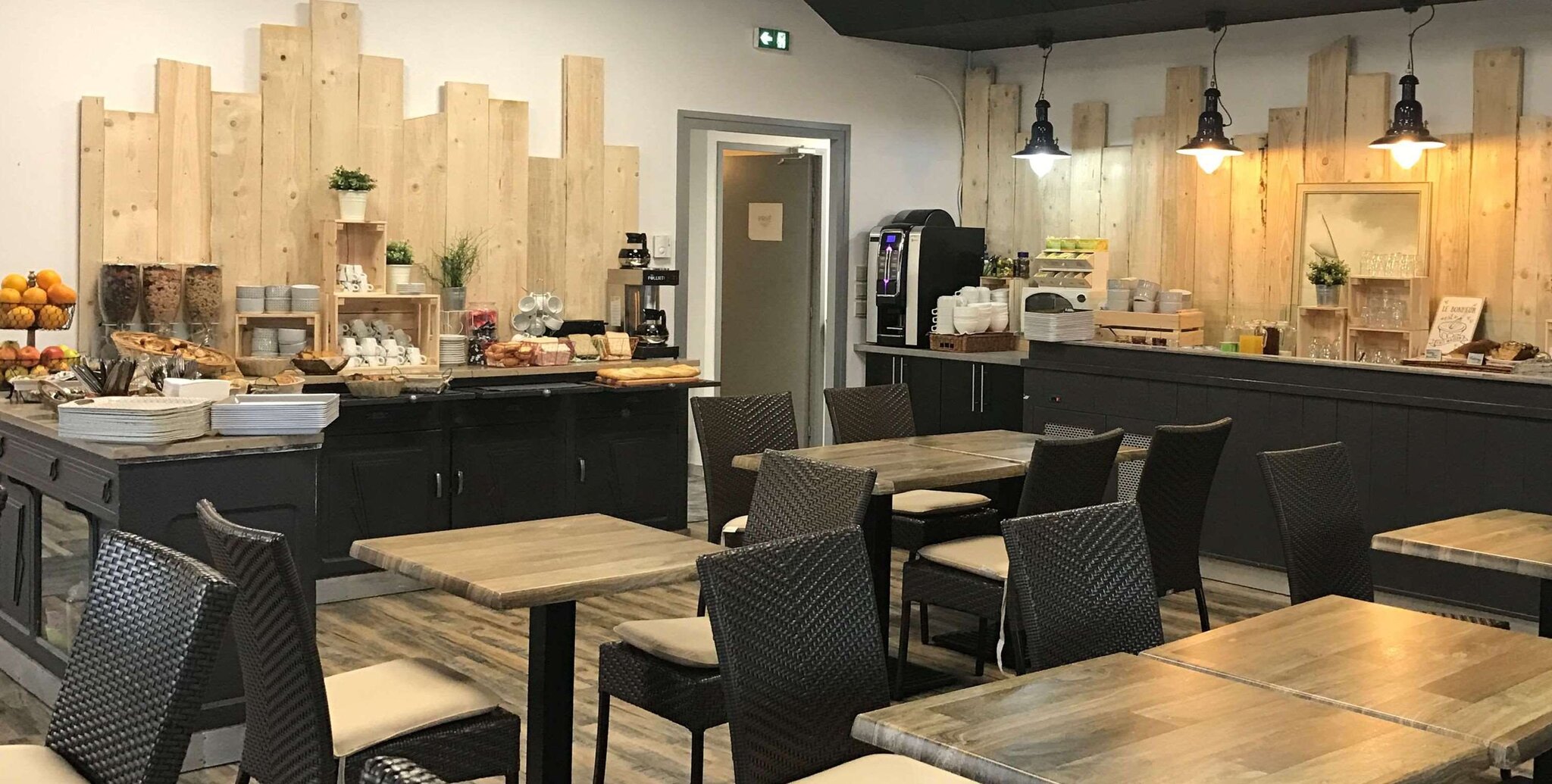 Hôtel Kyriad Direct Agen 5
