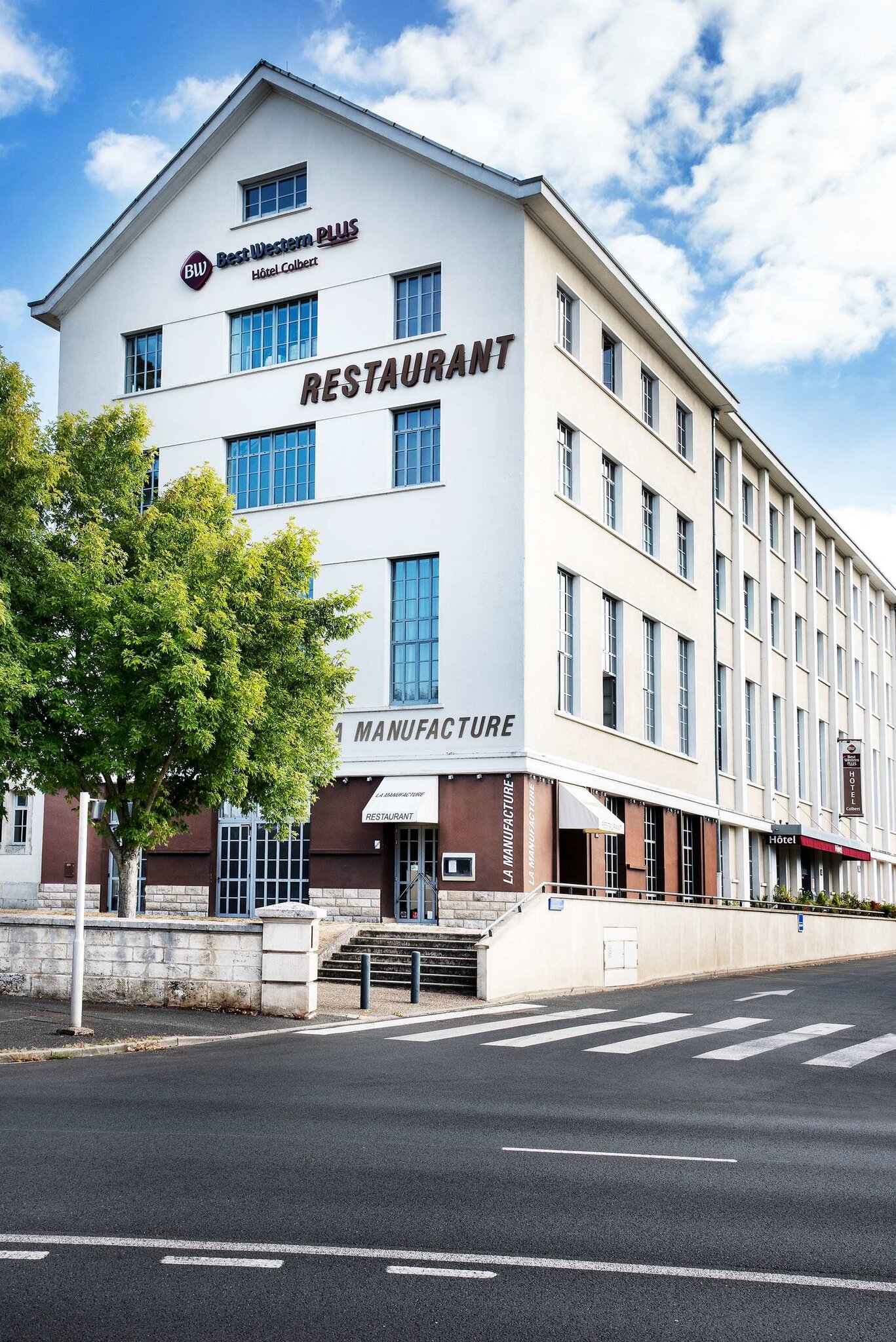Best Western Plus Hôtel Colbert 4