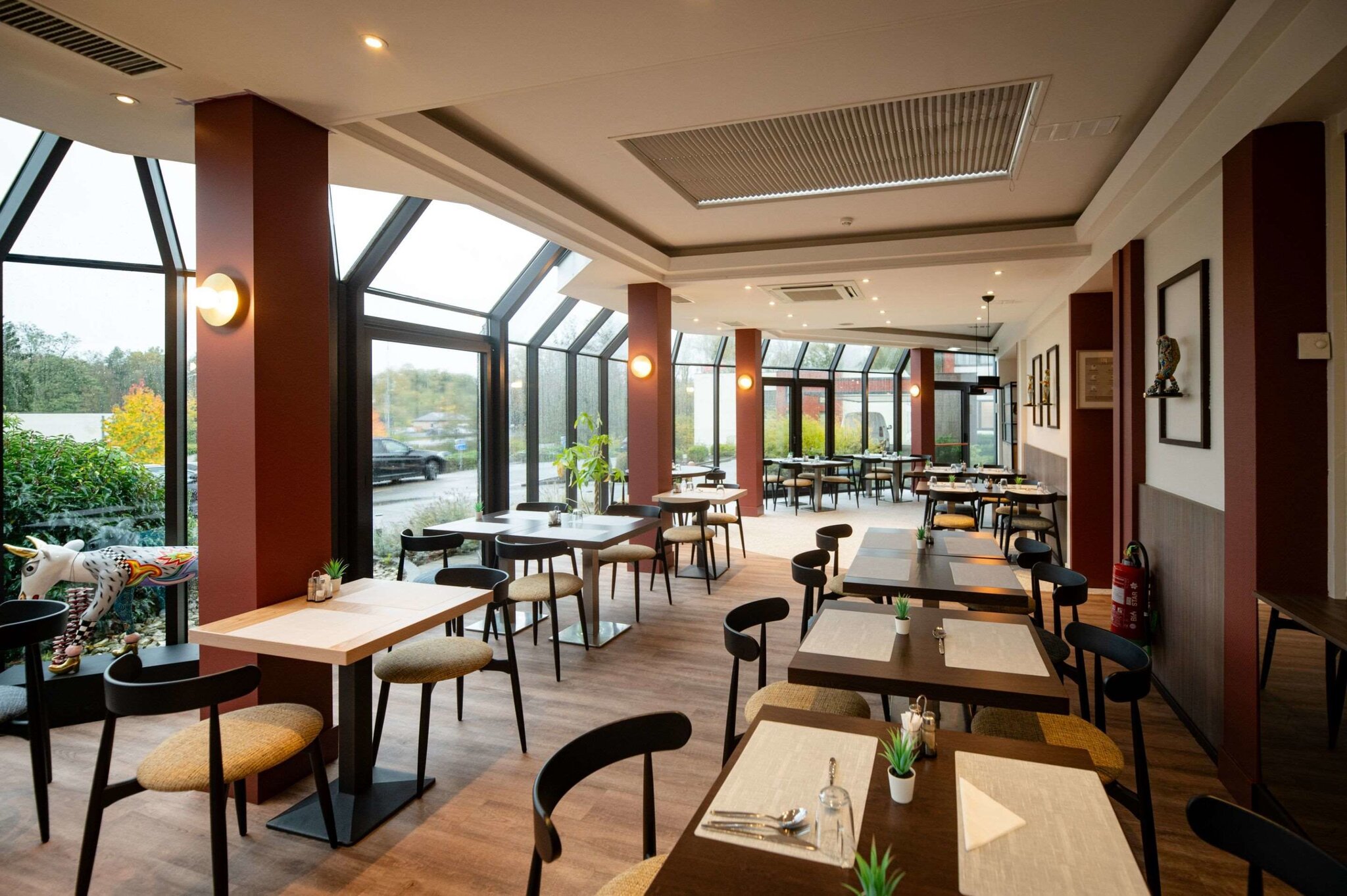 Hotel & Aparthotel Casteau Resort Mons 5