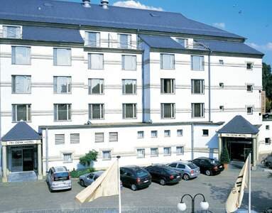 M Hotel - Different Hotels 4