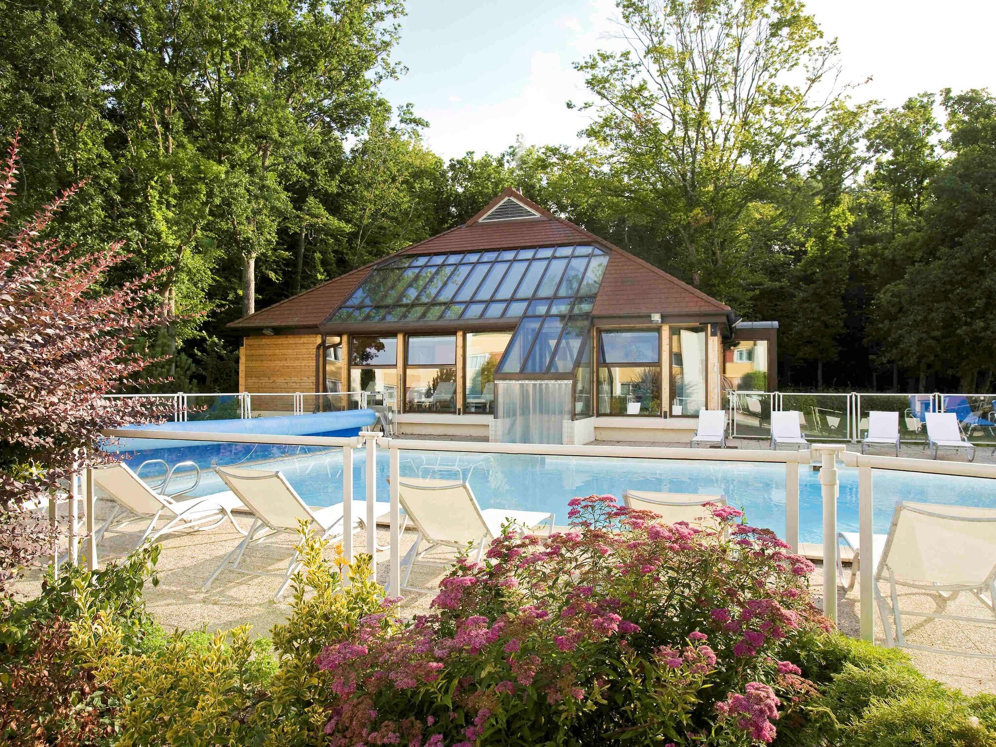 Novotel Fontainebleau Ury 4
