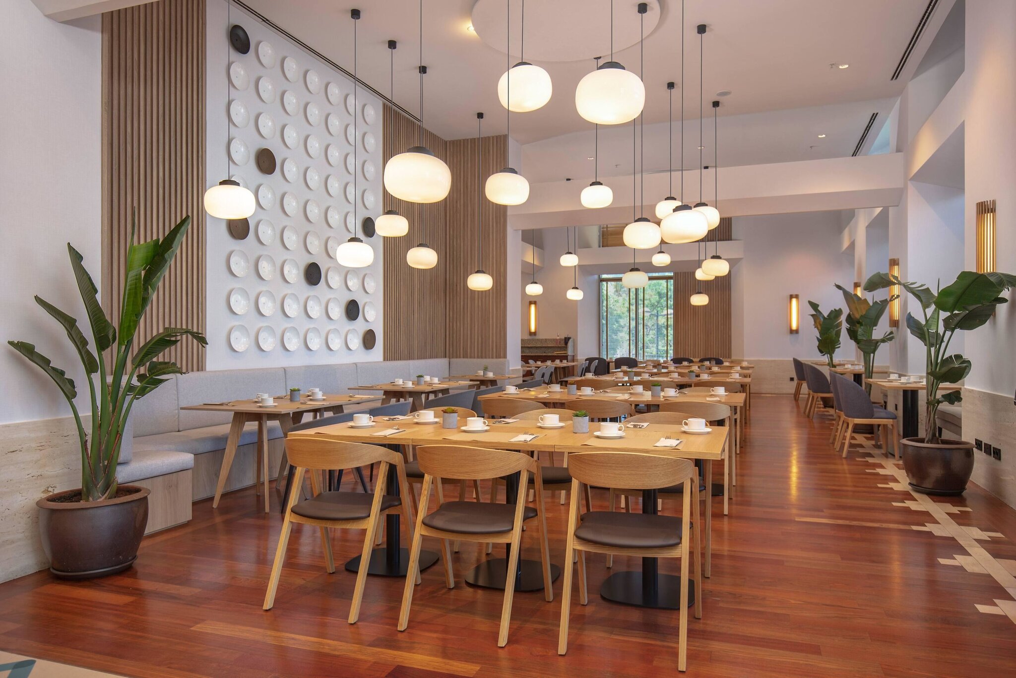 Meliá Valencia 4