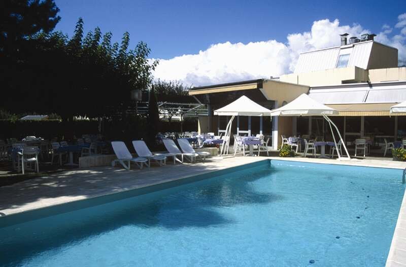 PoMo Hôtel & Restaurant 4