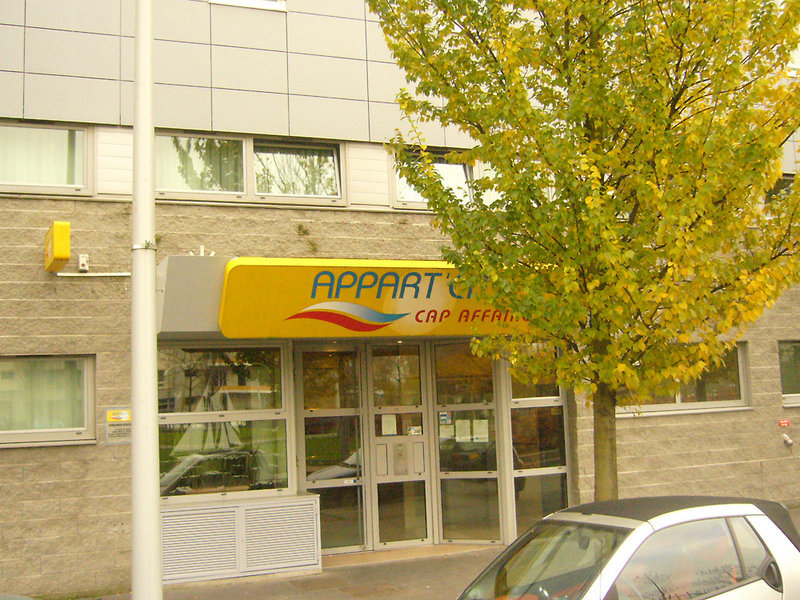 Appart'City Confort Lille - Euralille 4