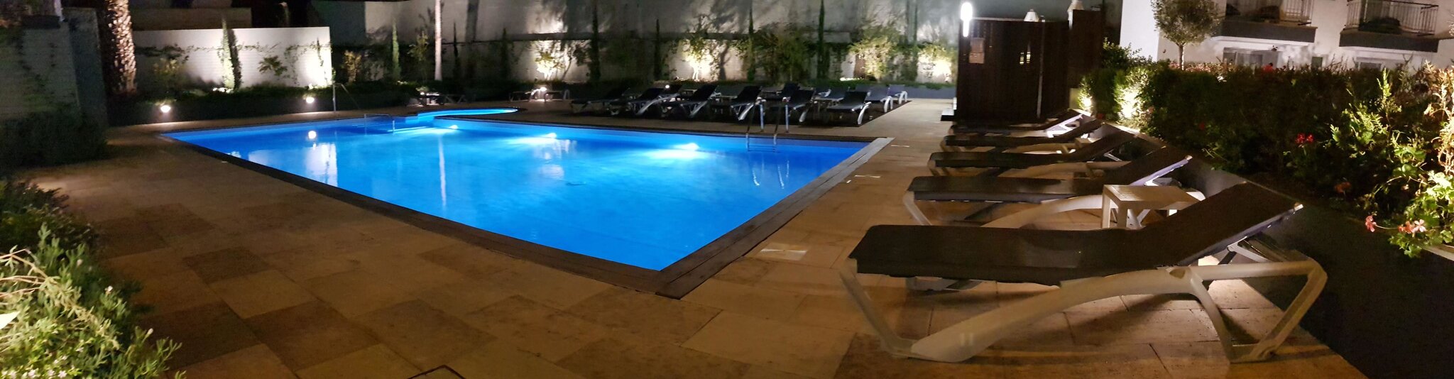 Santa Cruz Village Hotel 4