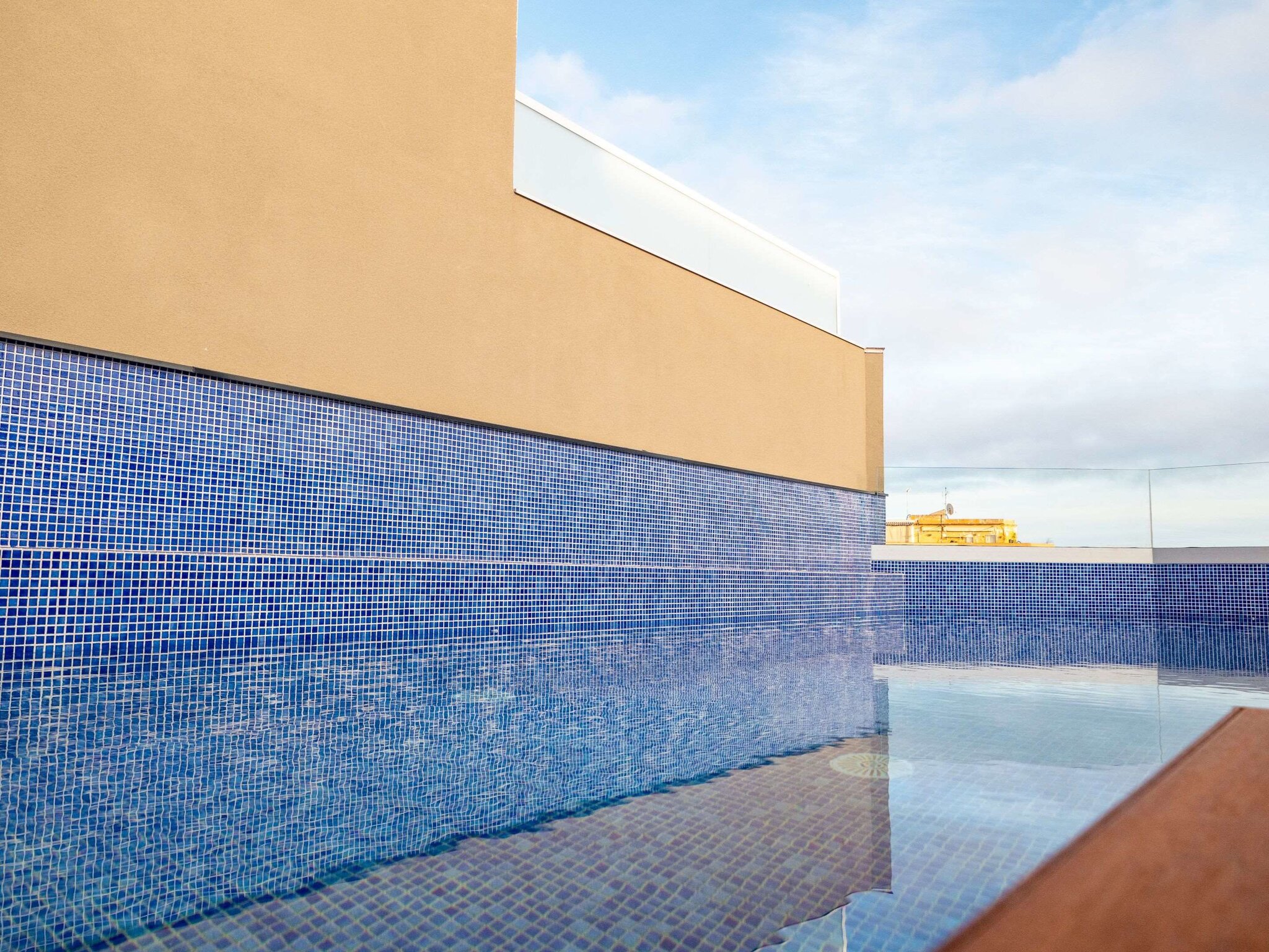Arcelon Hotel 4