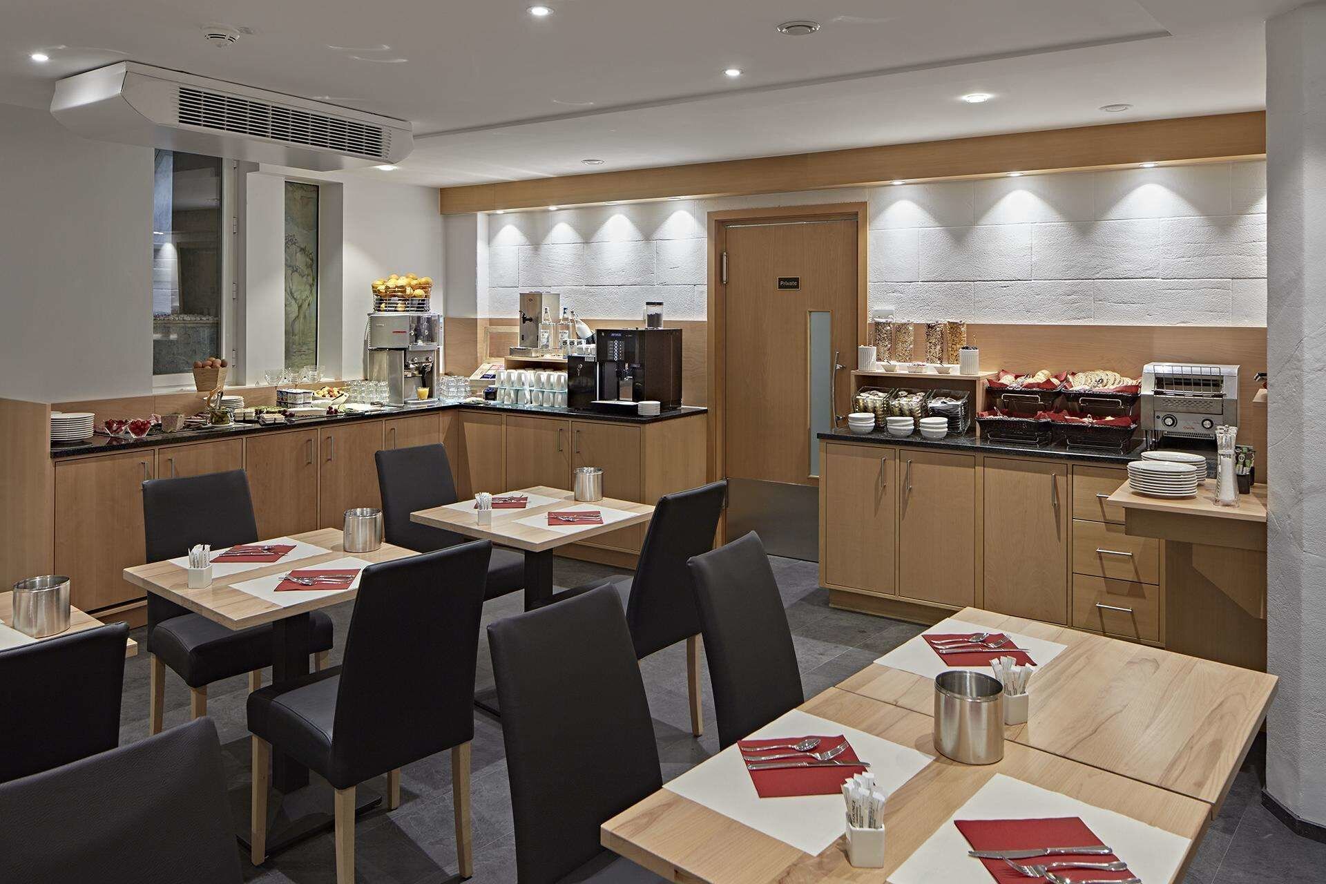 City Hotel Luxembourg 5