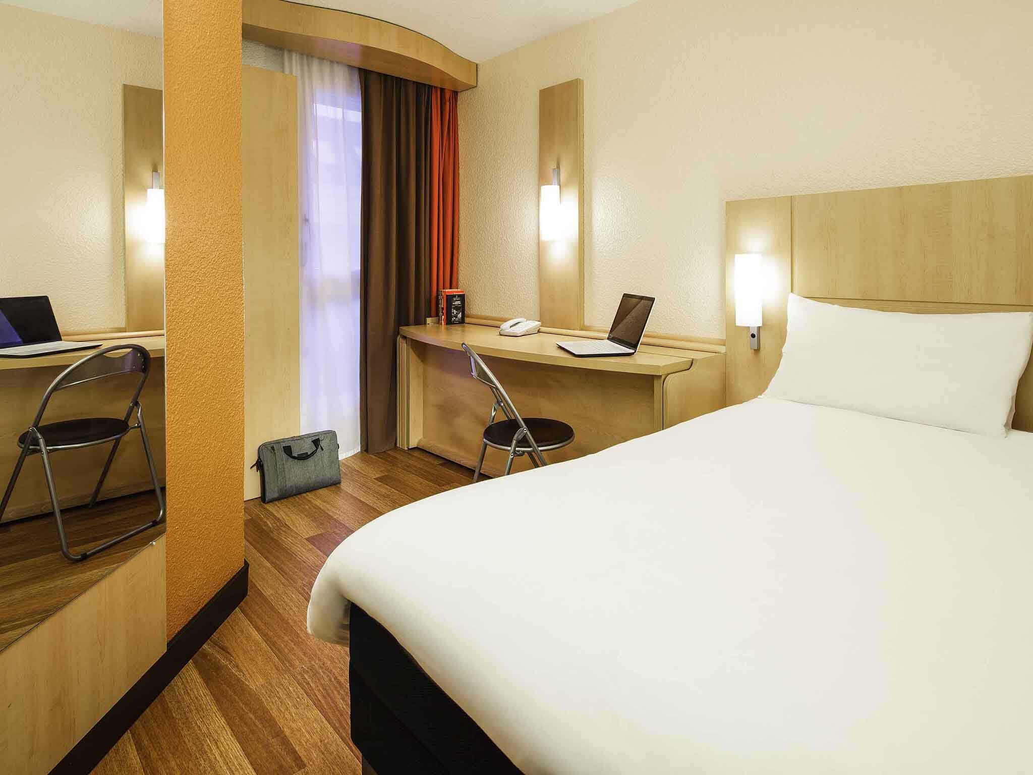 Hôtel Ibis Versailles Château