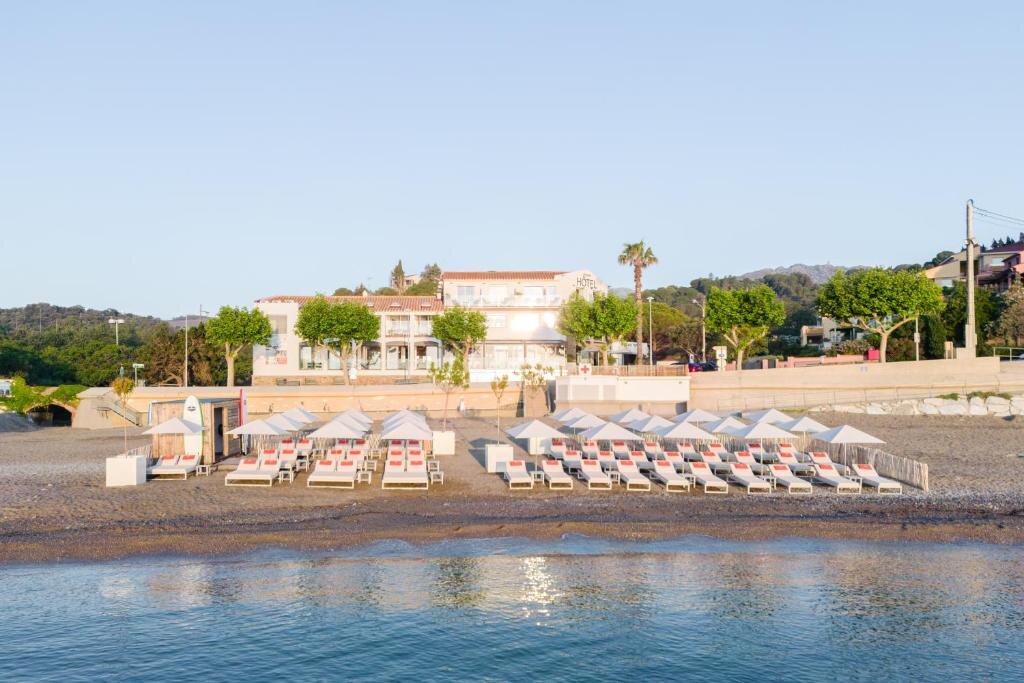 Hôtel Spa & Plages Privée Les Elmes