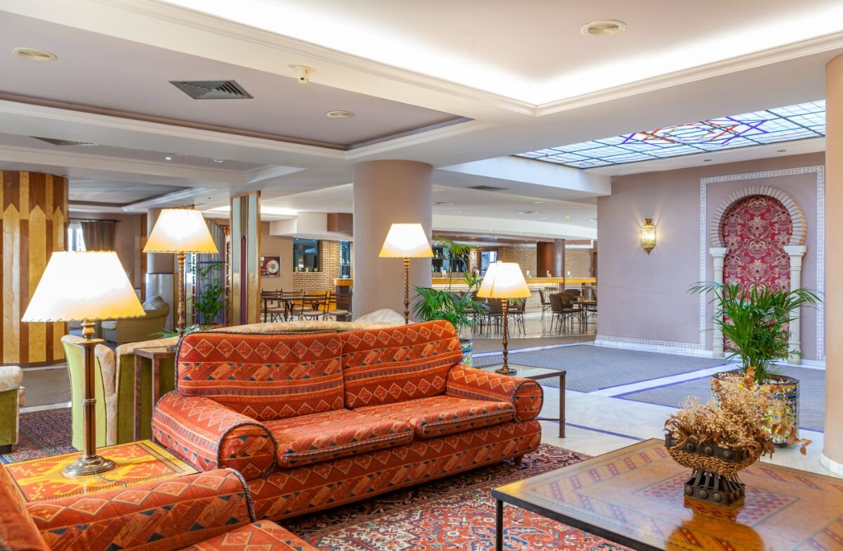 Hotel Macià Alfaros 4