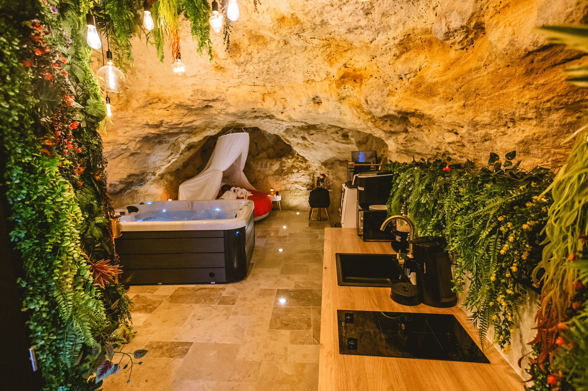 La Grotte Fleurie 2