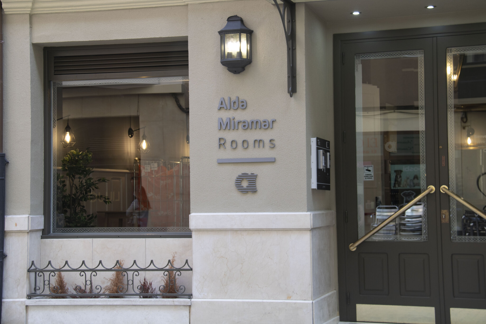 Alda Miramar Rooms 5