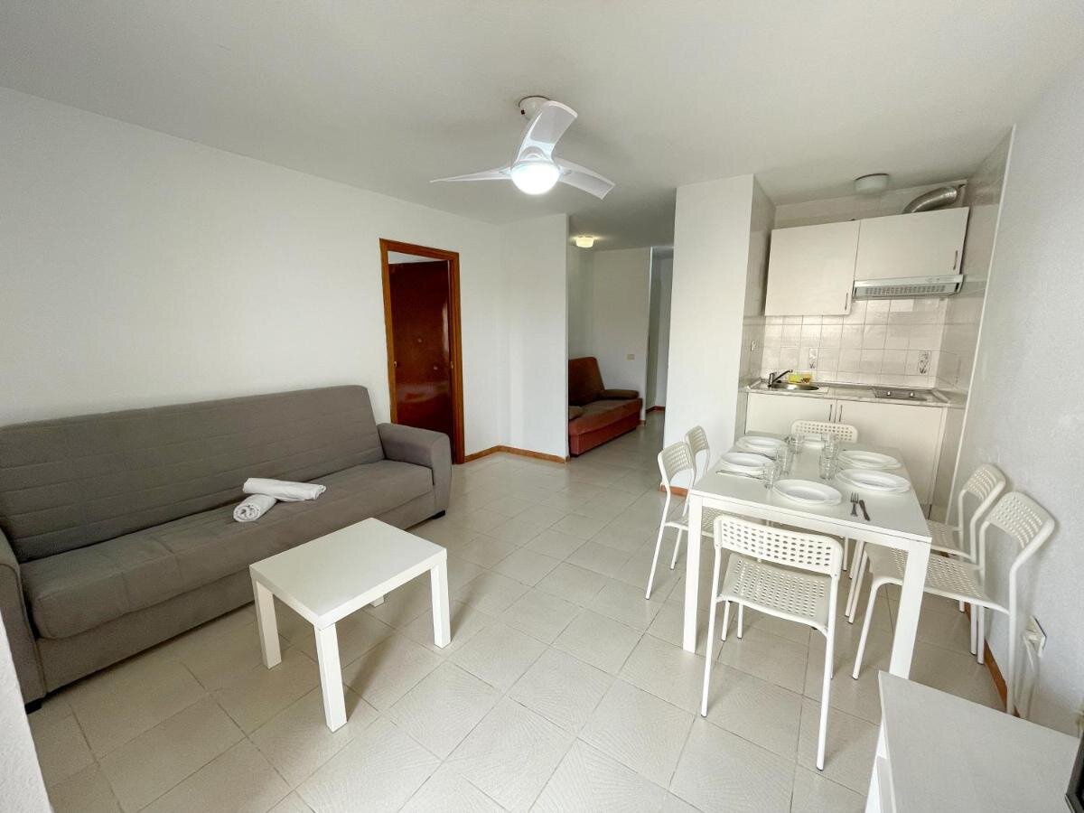 Apartamentos Bernat Pie de Playa 3000 2