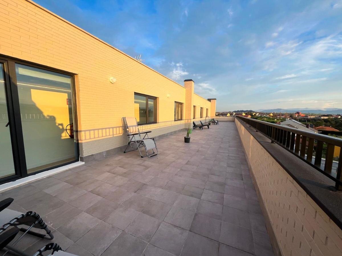 La Marina Sunset 3000 4