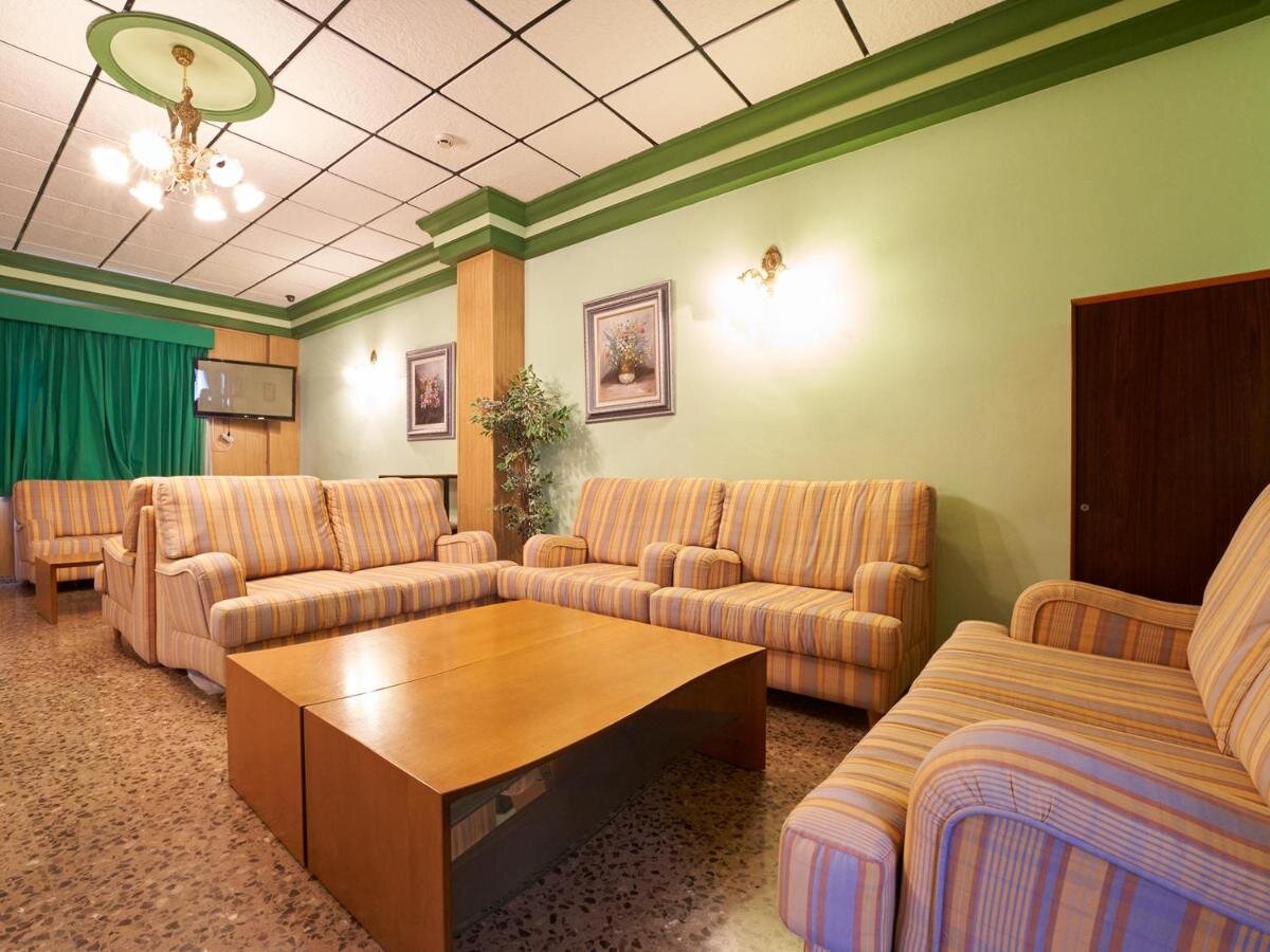 Hotel La Rueda 3000 4