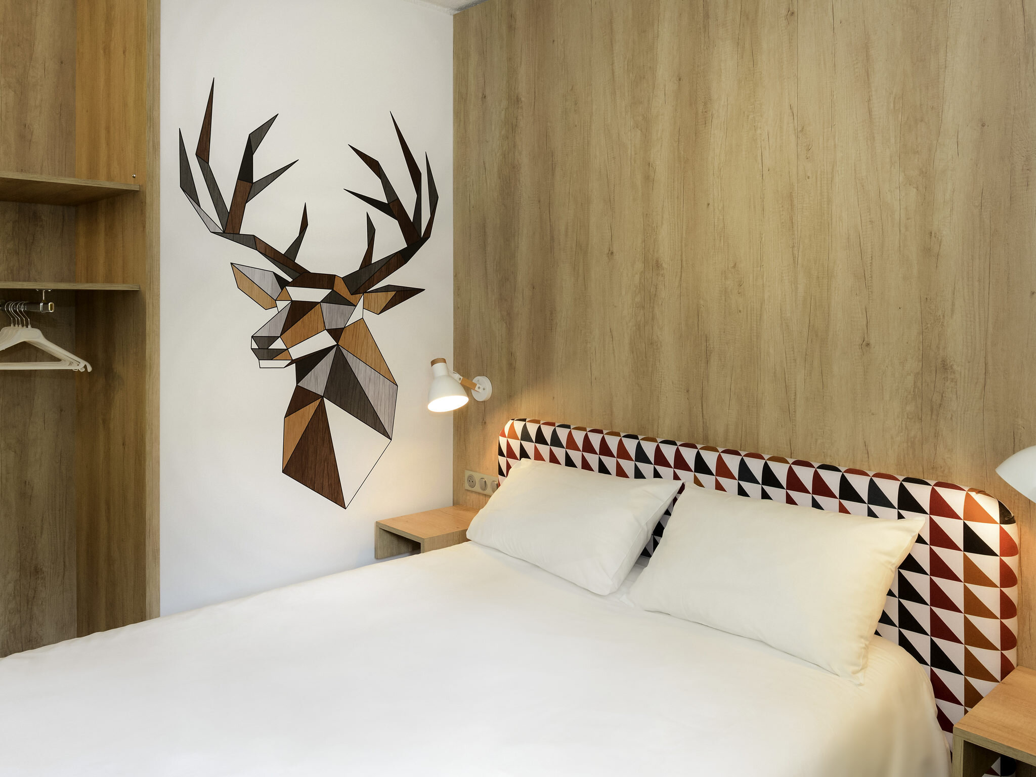 Ibis Styles Caen Centre Historique 4
