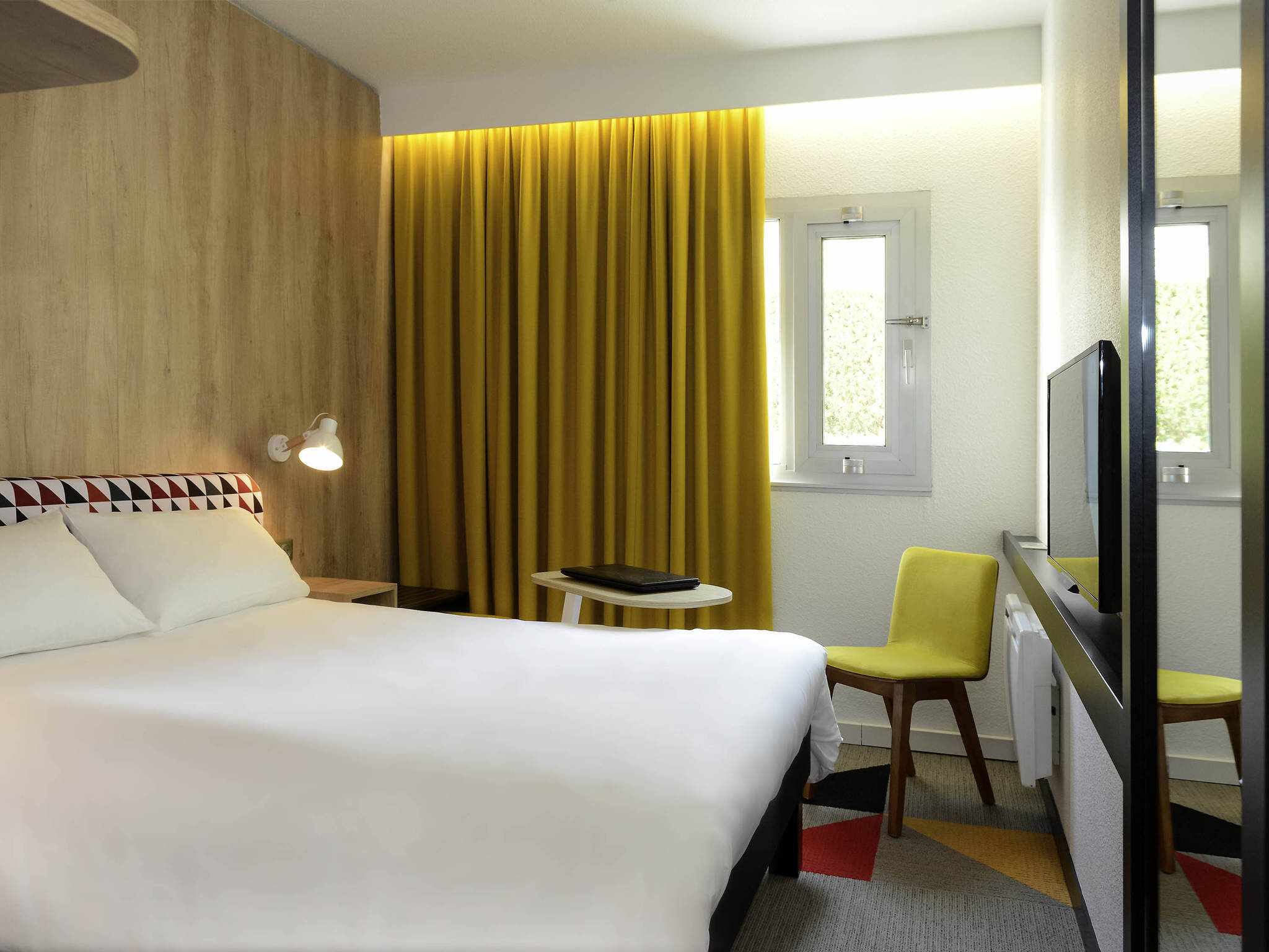 Ibis Styles Caen Centre Historique 2