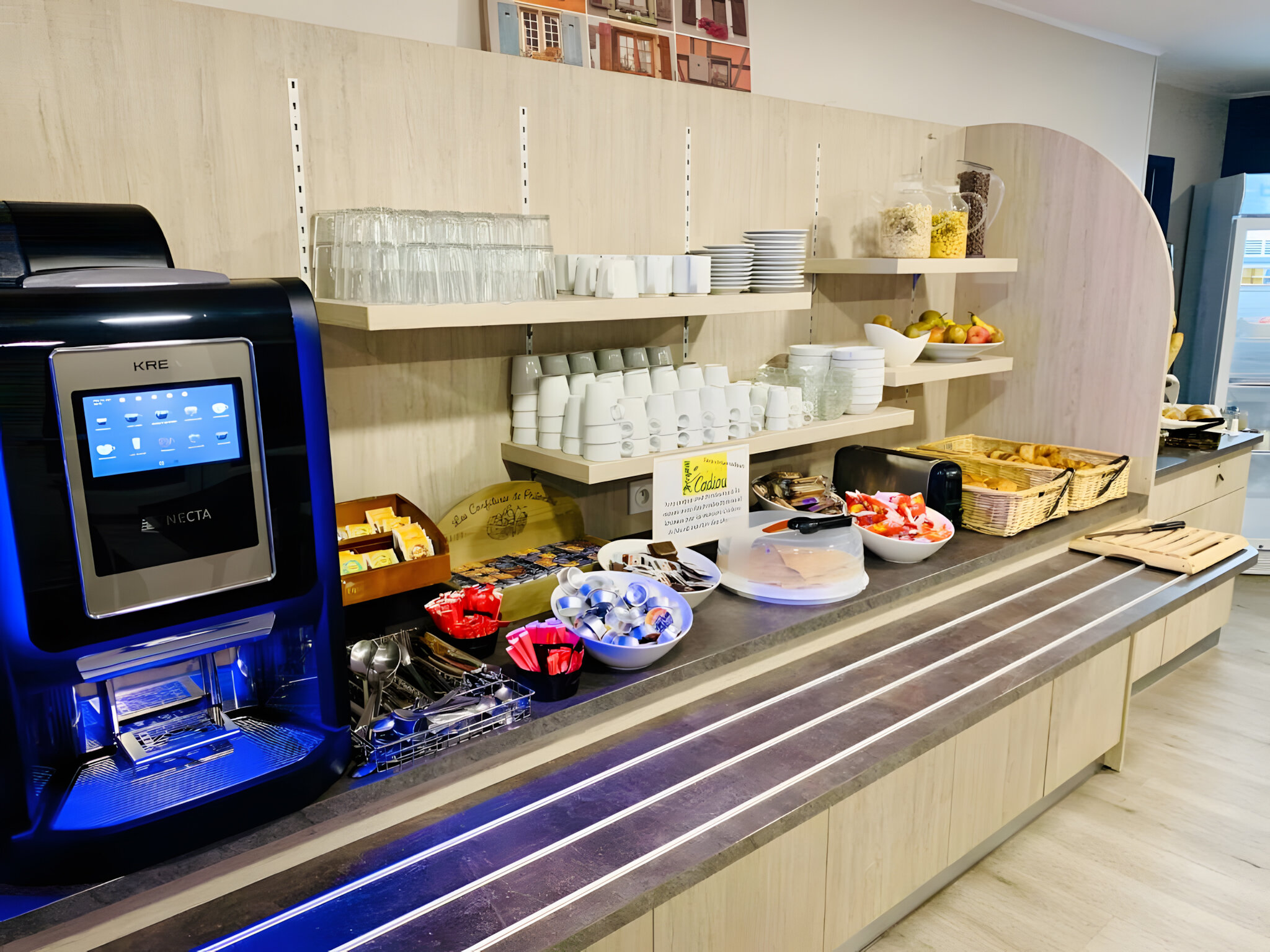 Brit Hotel Confort Morlaix 5