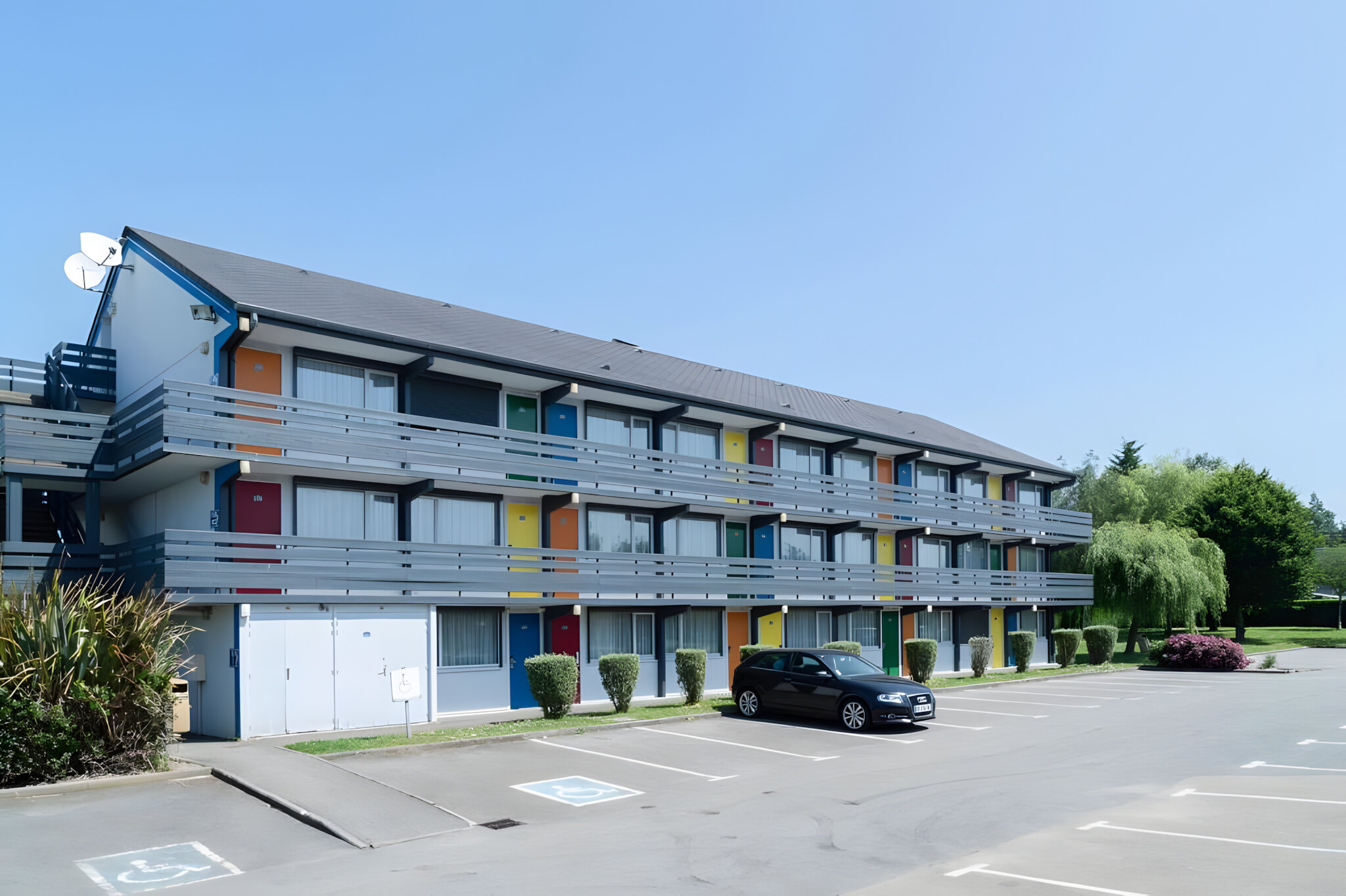 Brit Hotel Confort Morlaix 2