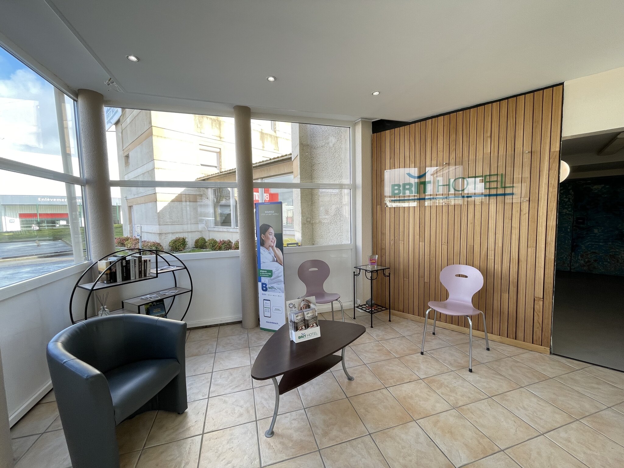 Brit Hotel Essentiel Saint-Quentin 5