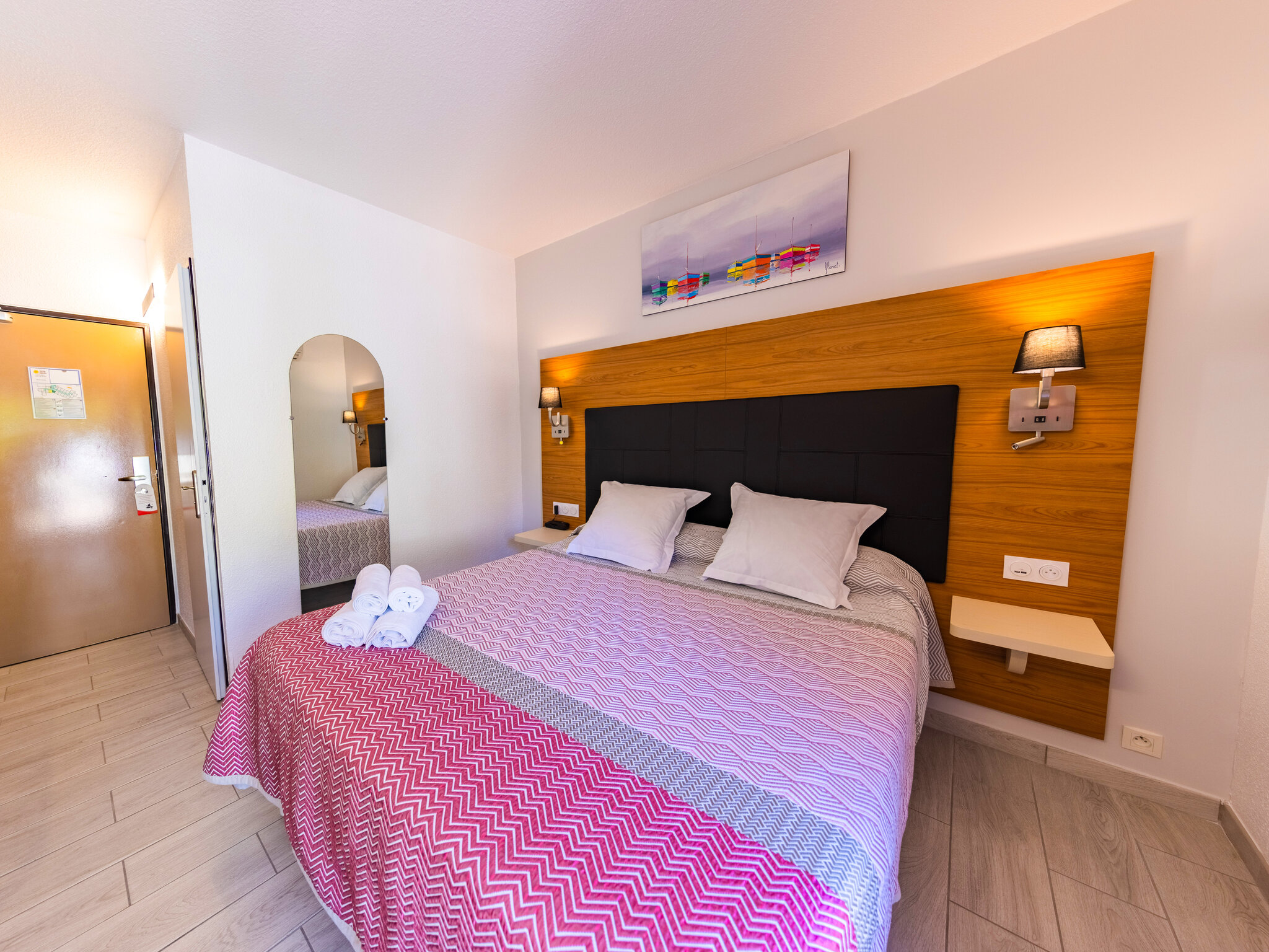 Brit Hotel Confort Helios Agde 2