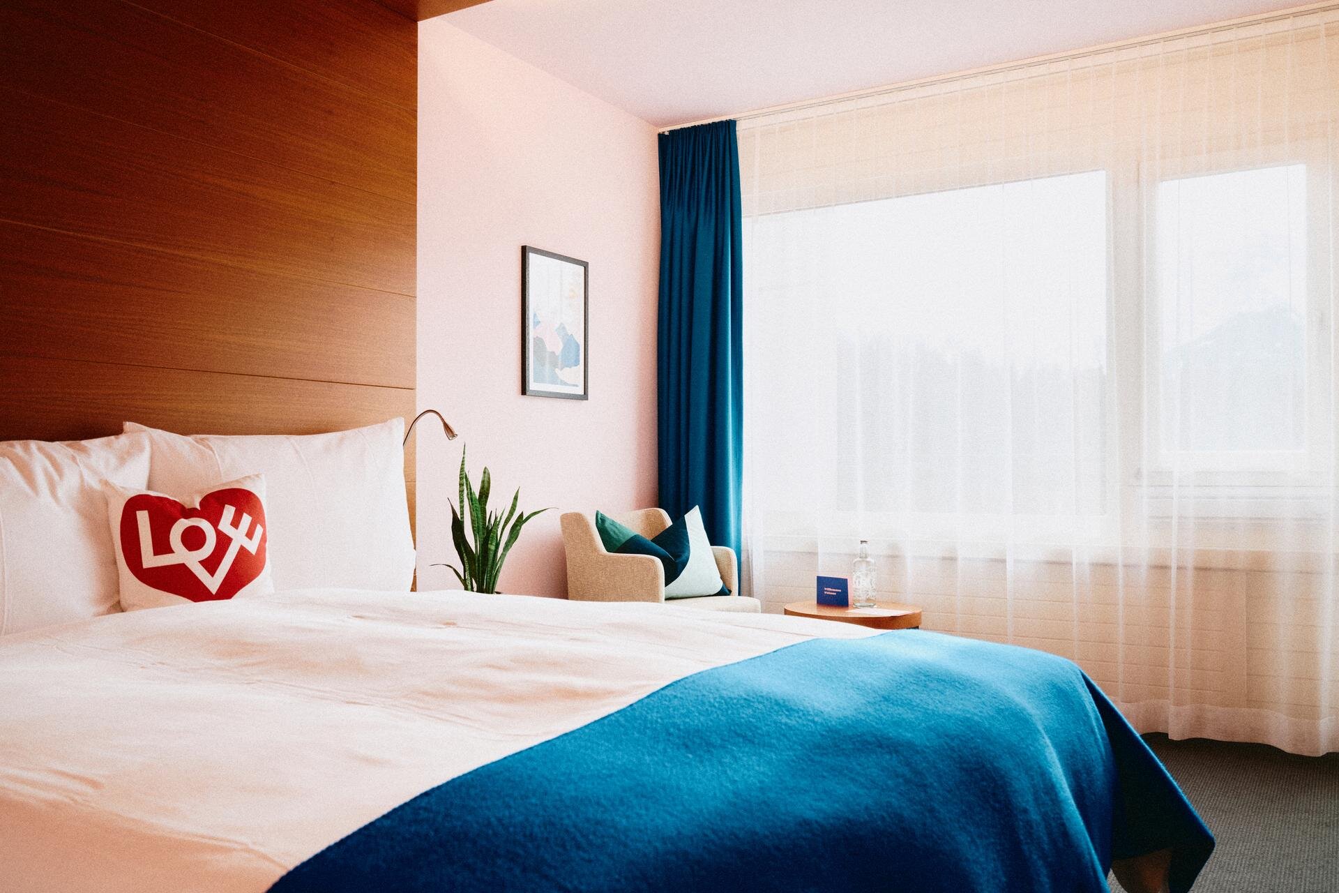 Signinahotel 4
