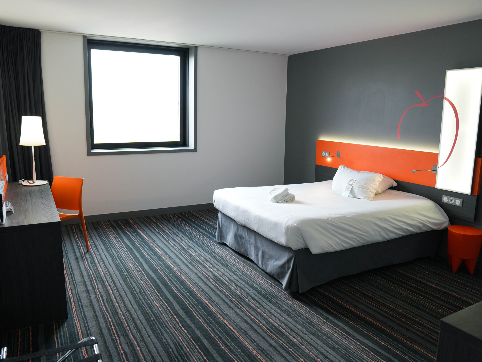 Ibis Styles Caen Centre Gare 2