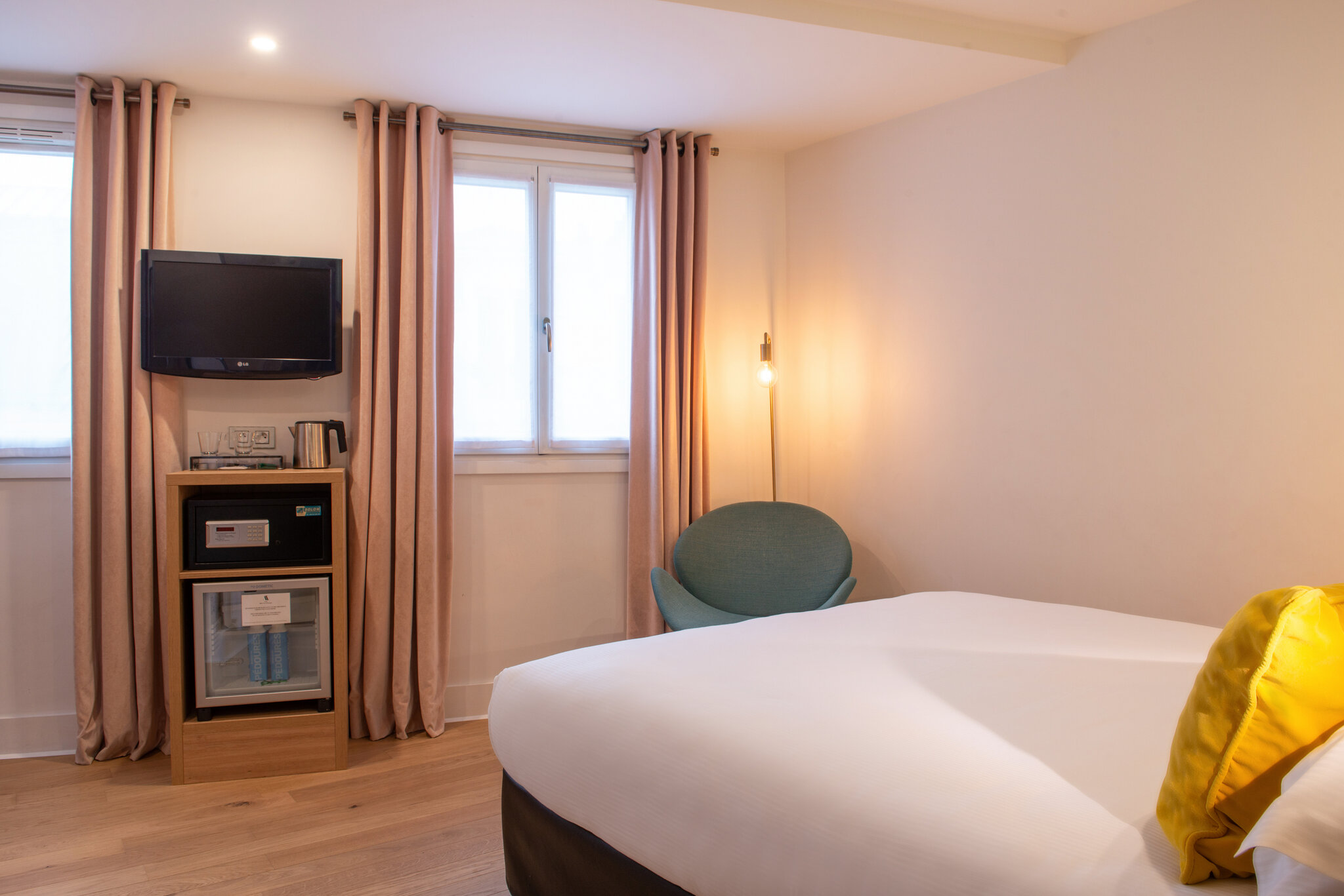 Hôtel Arc de Triomphe 4