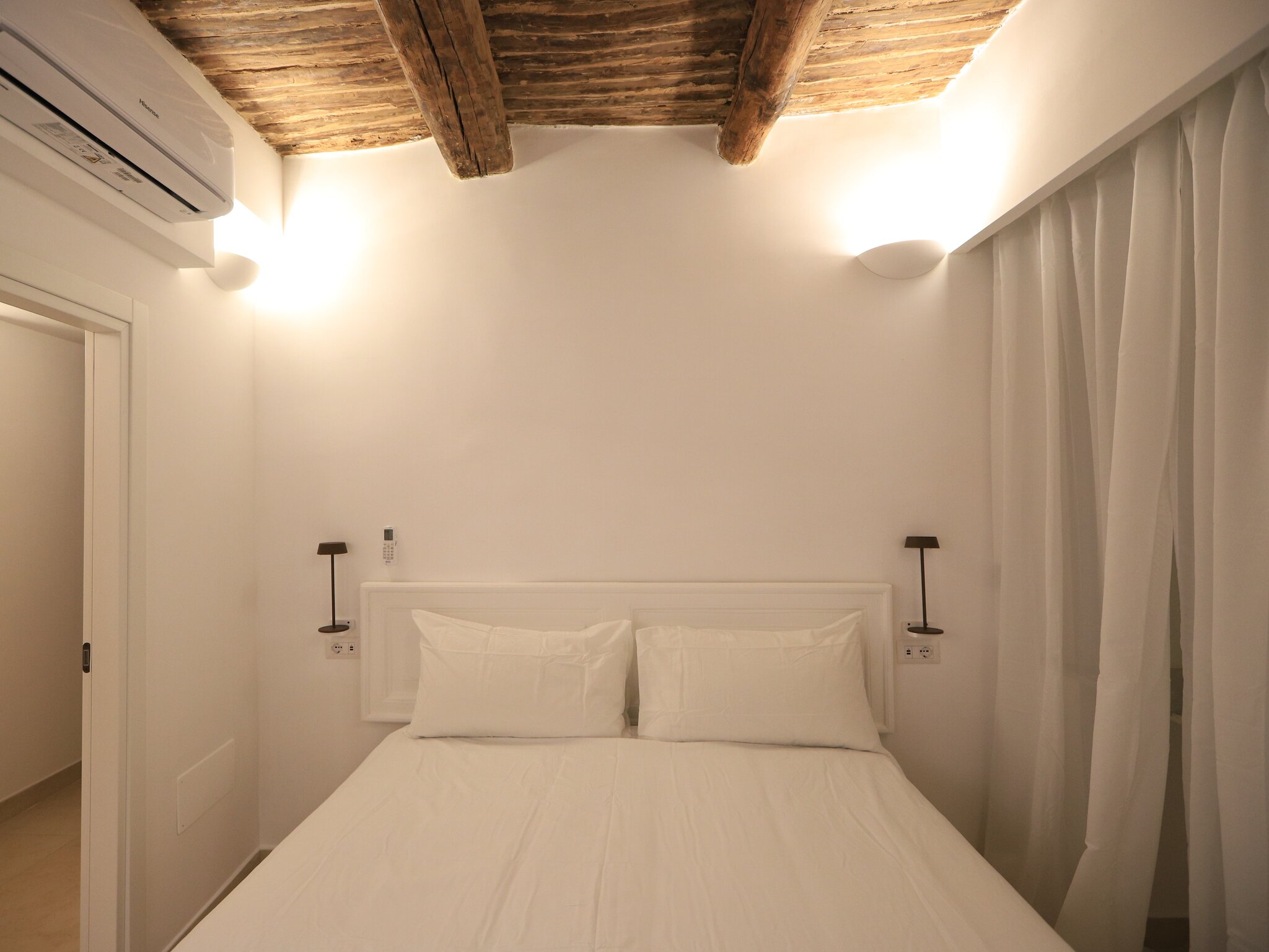 Ai 13 Gradoni di Chiaia B&B
