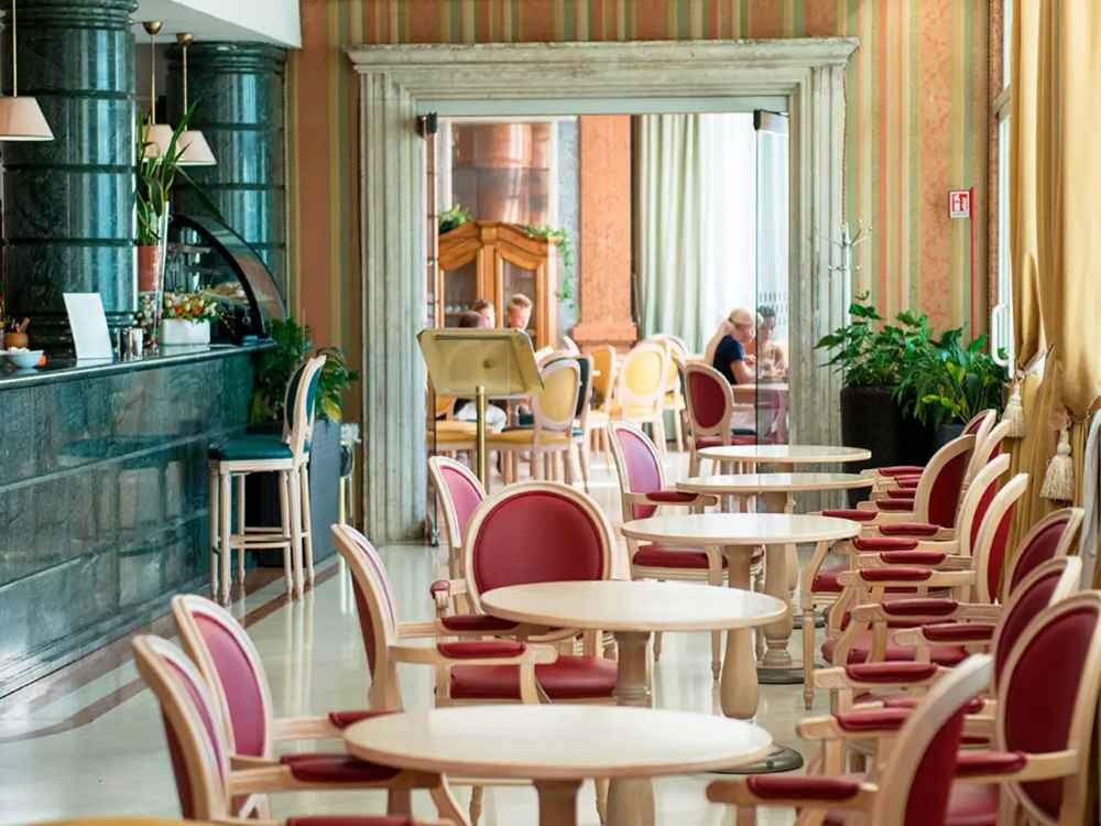 Hotel CatulloS 5