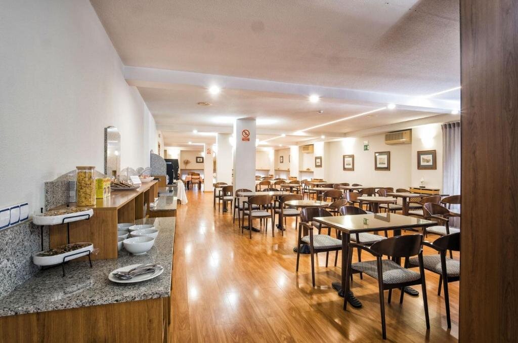 Hotel Alda Castelao 4