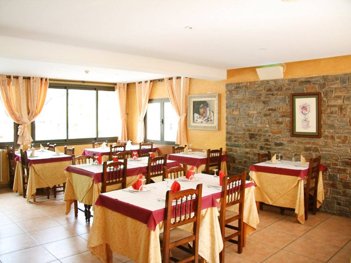 Hotel Sucara La Cortinada 3