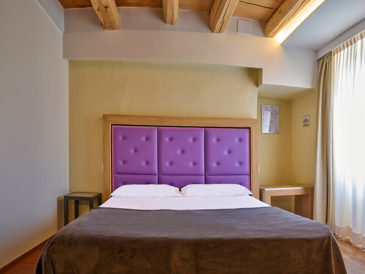 Hotel Corona 3