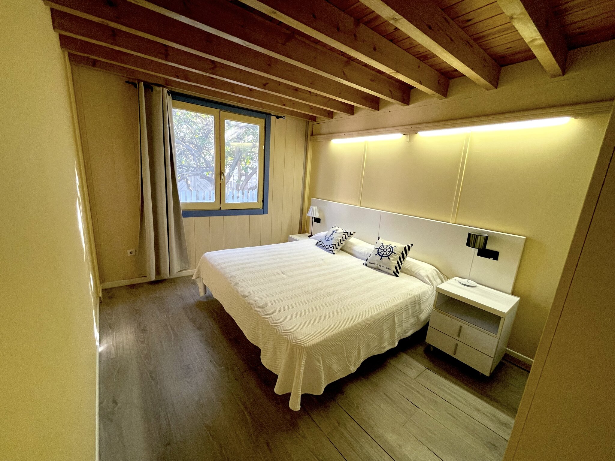 Oliwood Beach 4