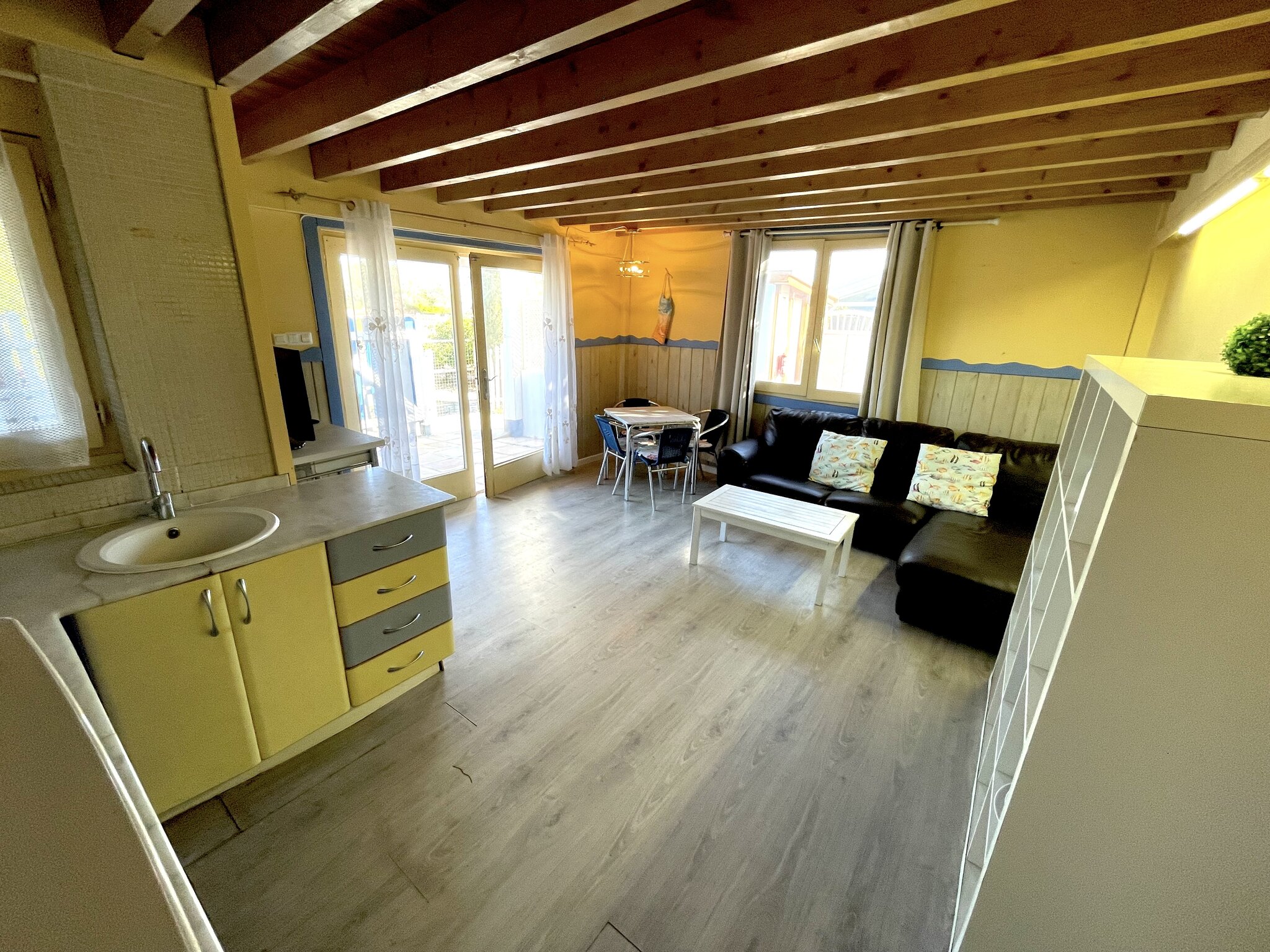 Oliwood Beach 3