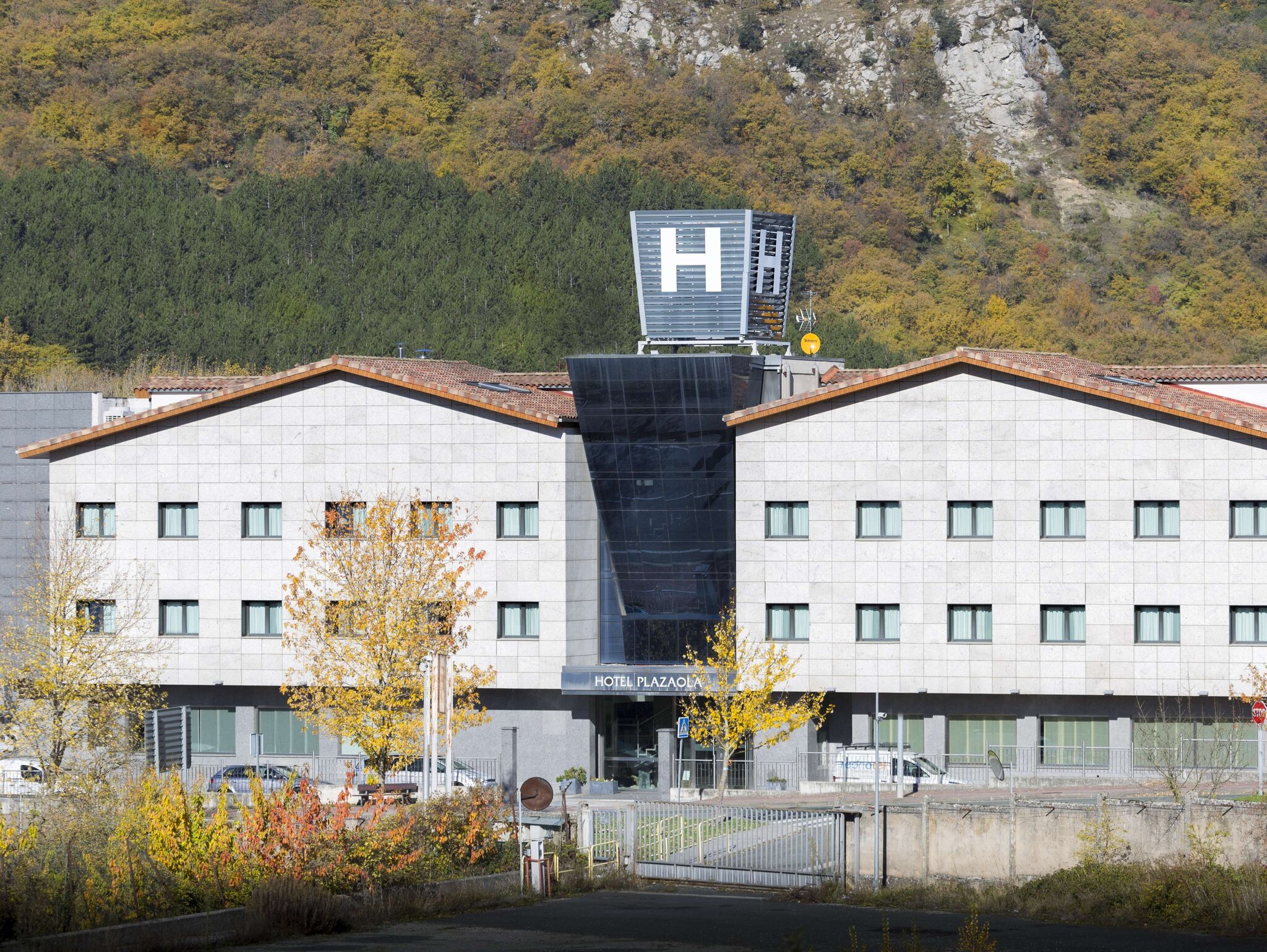 Hotel Plazaola 5