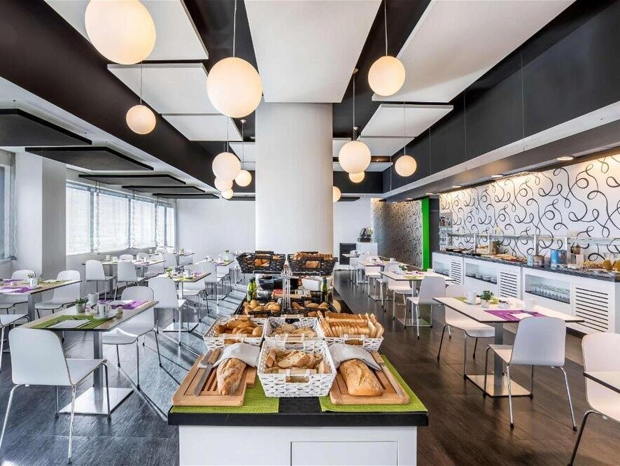 Hotel Zentral Castellana Norte 4