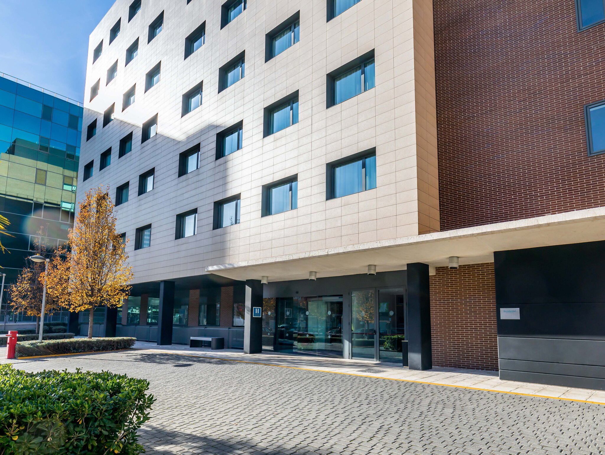Hotel Zentral Castellana Norte