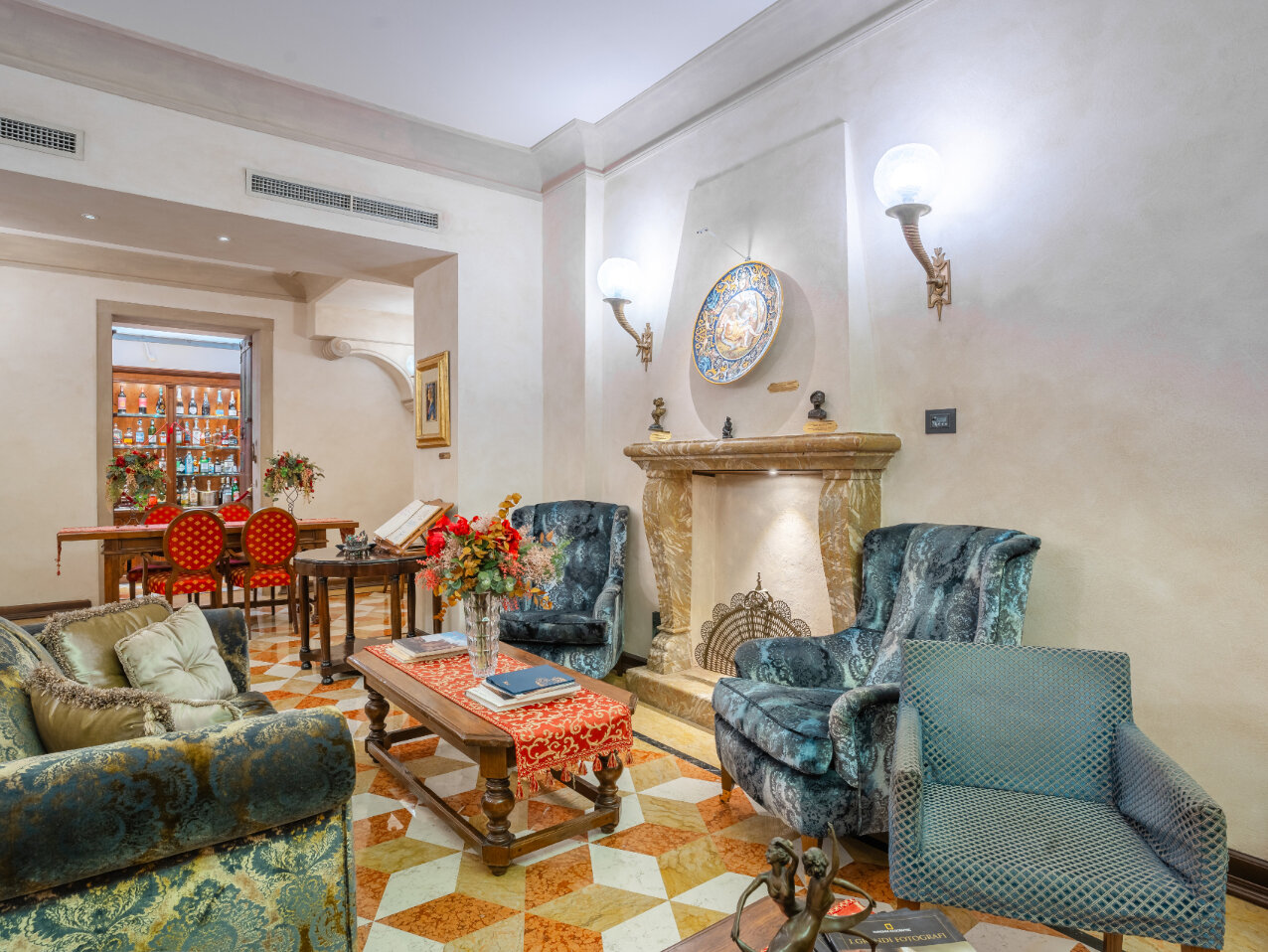 Art Hotel Commercianti 4
