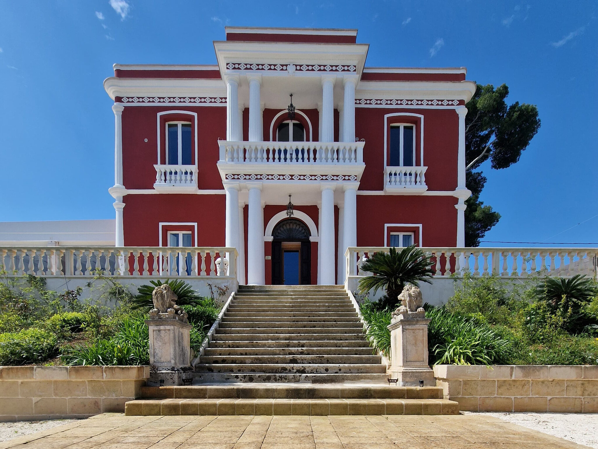 Imperial Paradise Hotel
