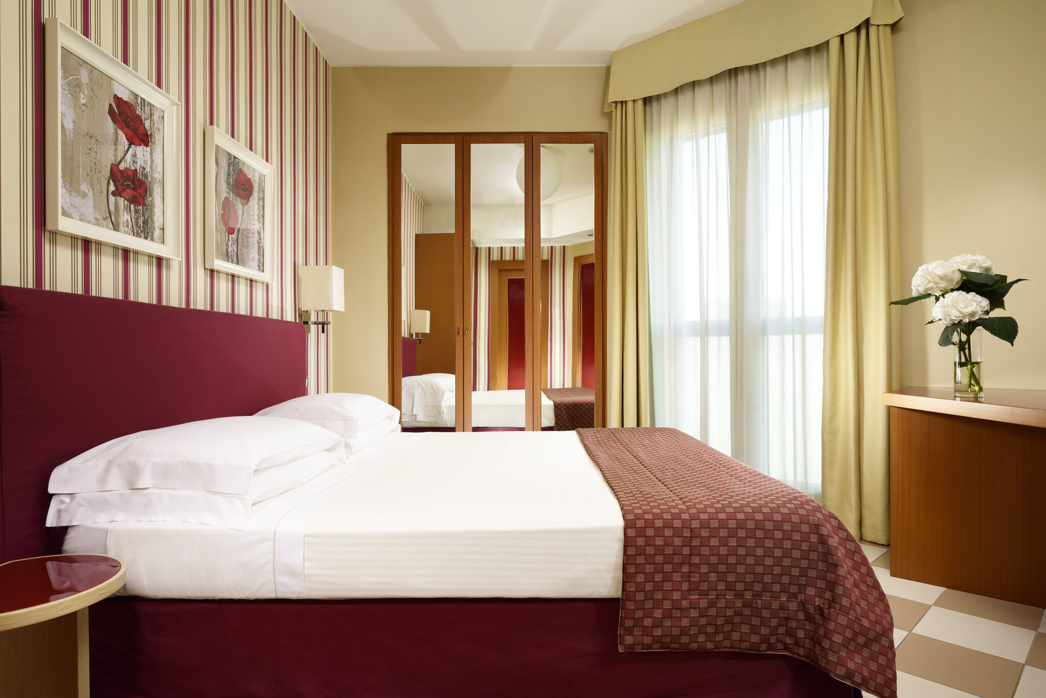 UNA Hotels The One Milano Hotel & Residence 3