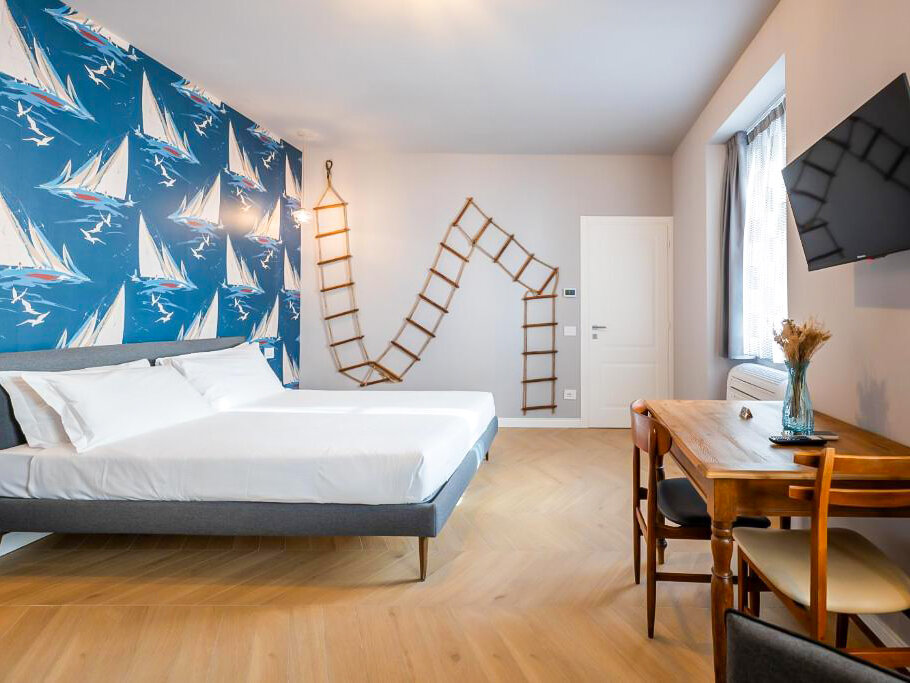 Regina Boutique Suites 5